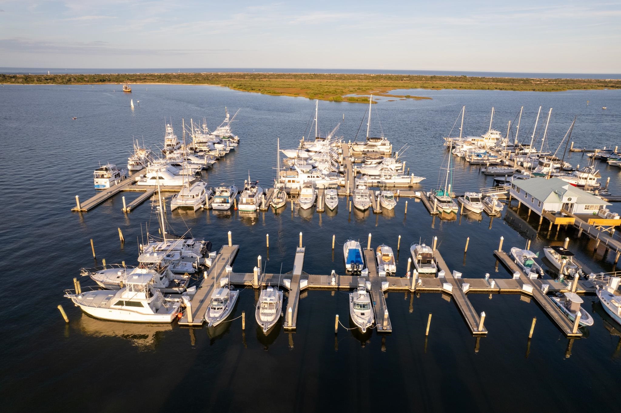 Image 6 of 8 For 57 Comares Slip B4