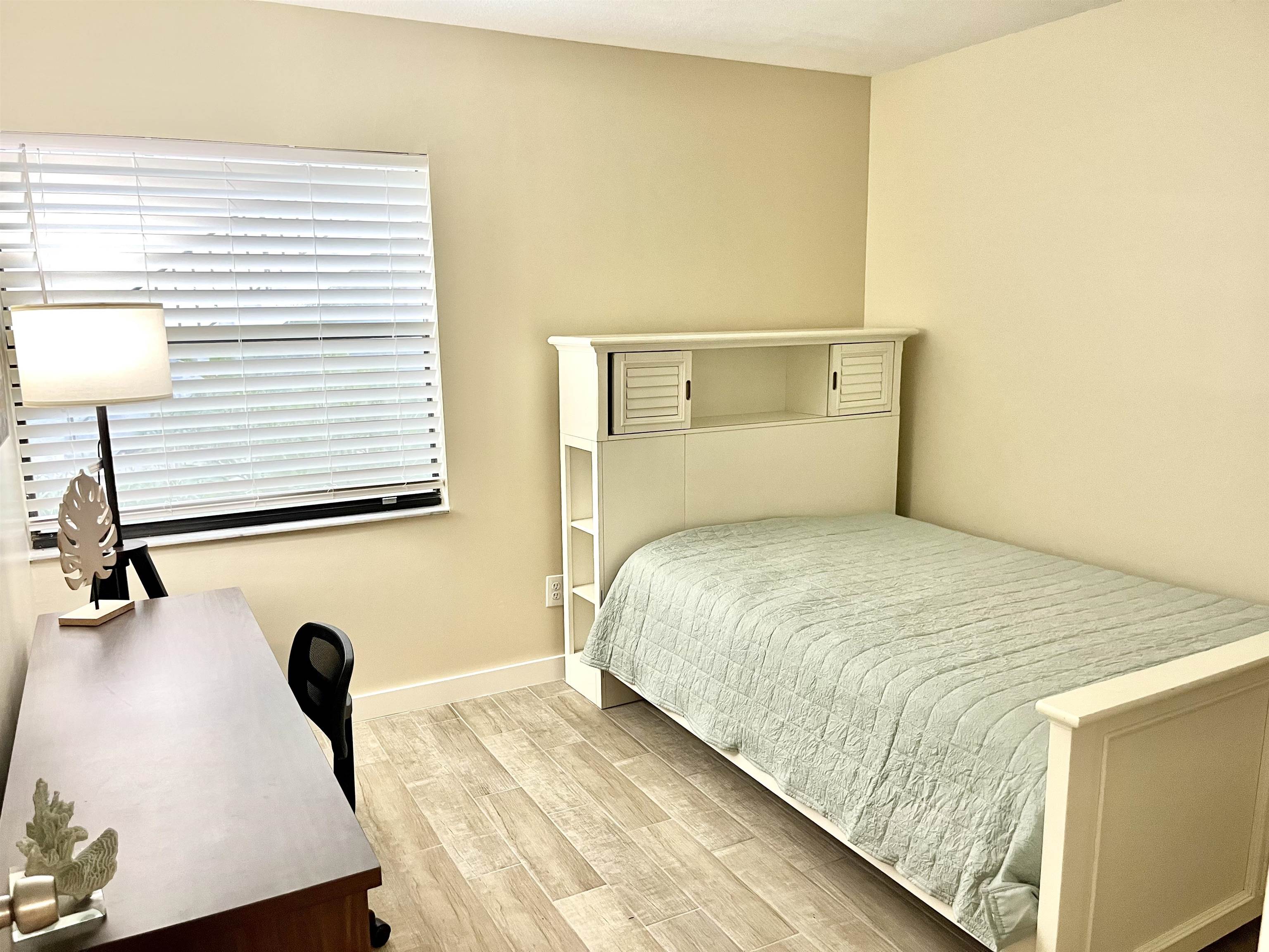 Image 17 of 20 For 9 Alcira Ct  