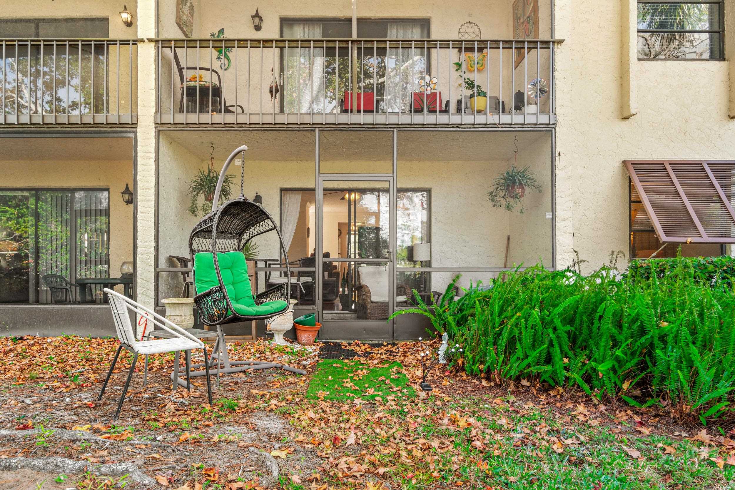 Image 24 of 37 For 600 Domenico Cir  A5