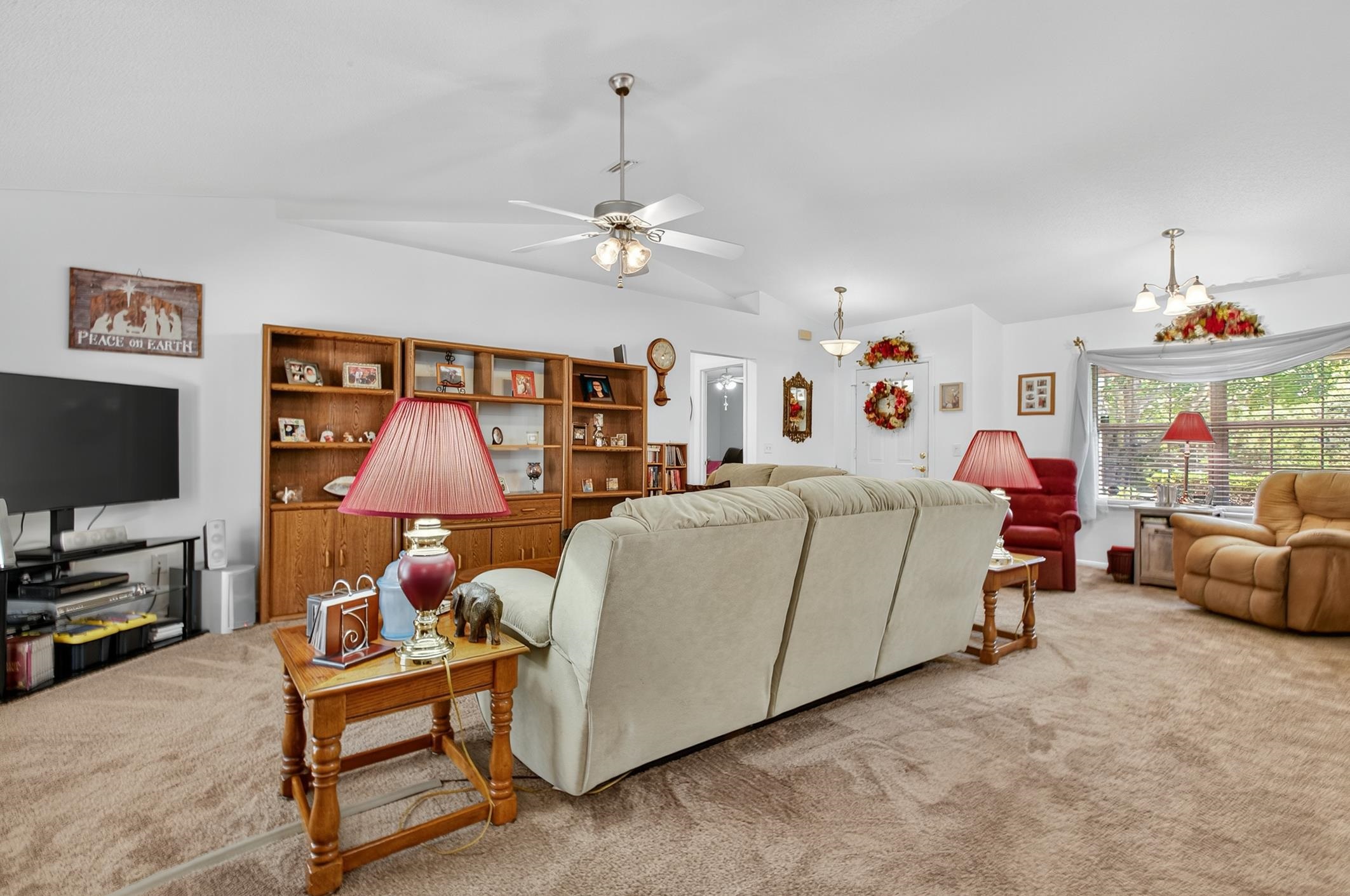 Image 10 of 56 For 2 Long Place