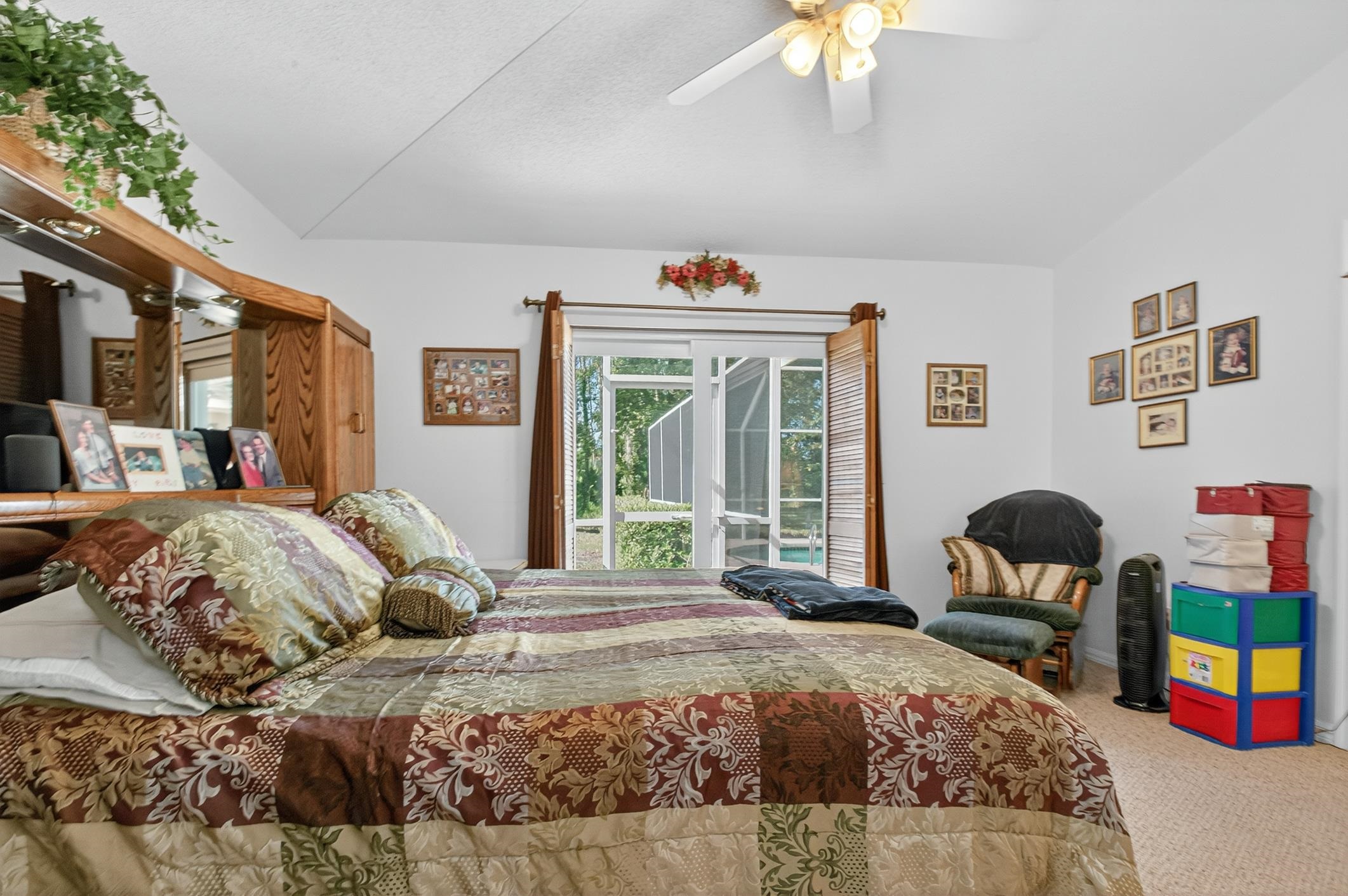 Image 18 of 56 For 2 Long Place