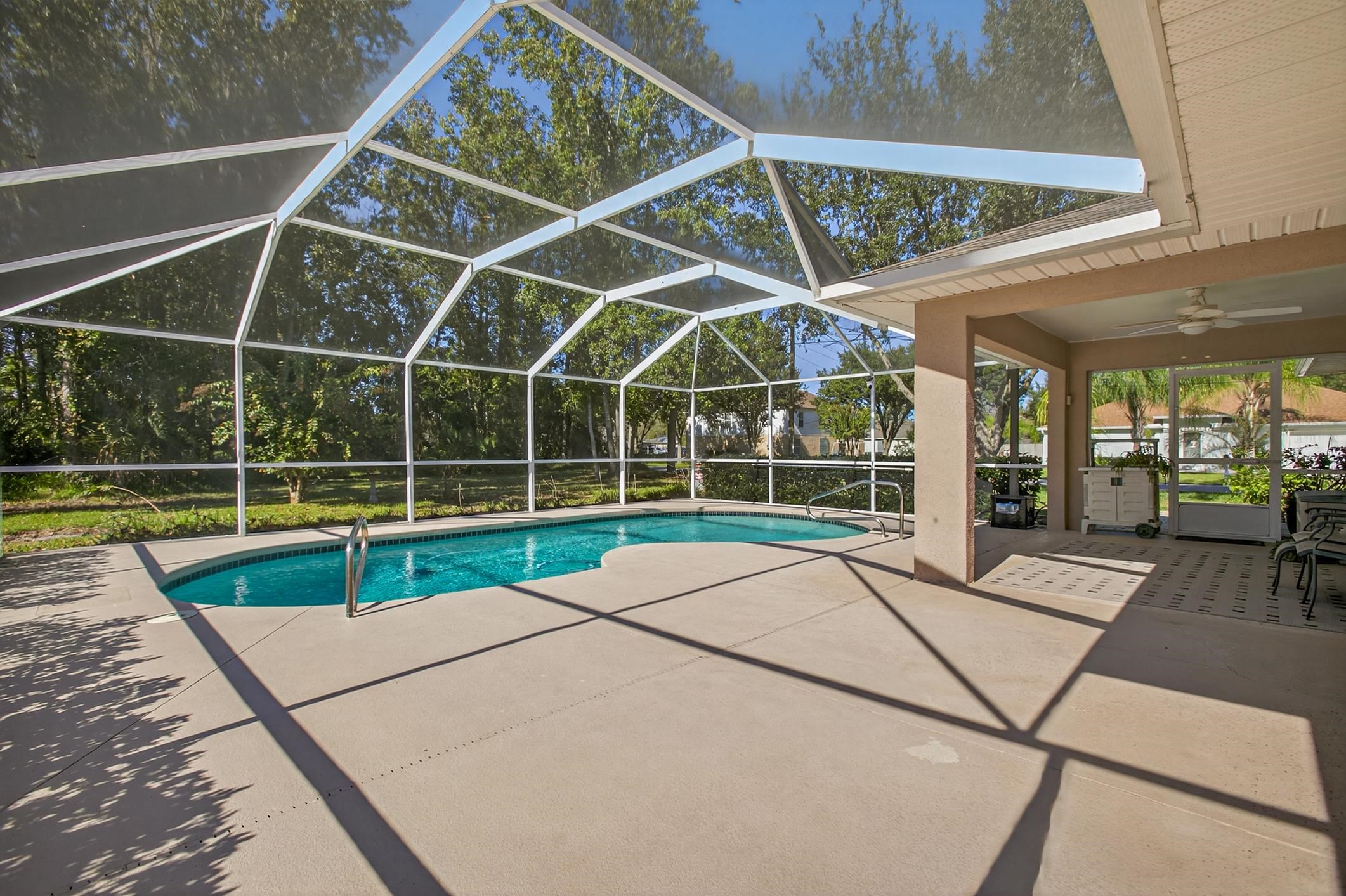 Image 34 of 56 For 2 Long Place