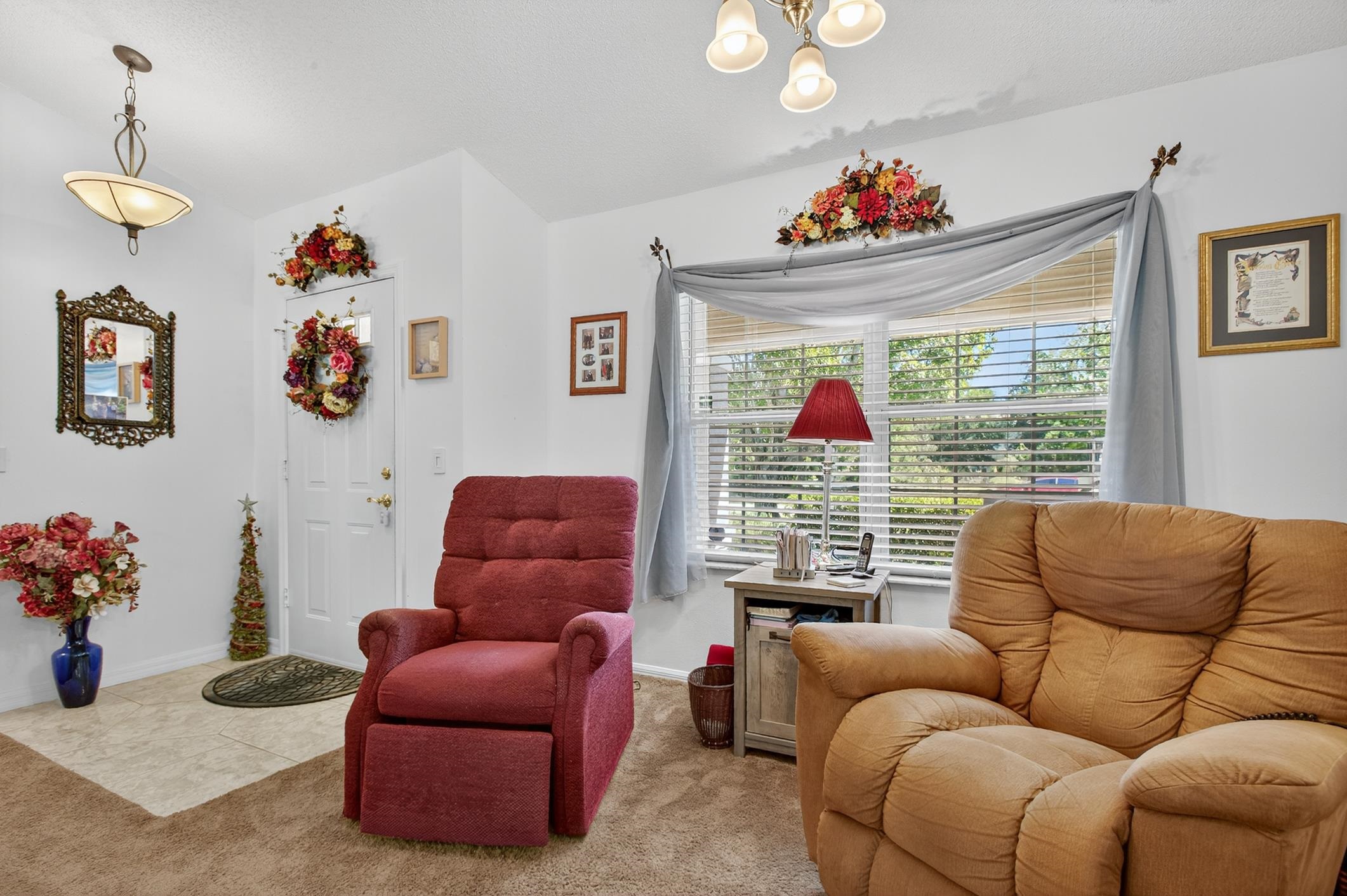 Image 7 of 56 For 2 Long Place