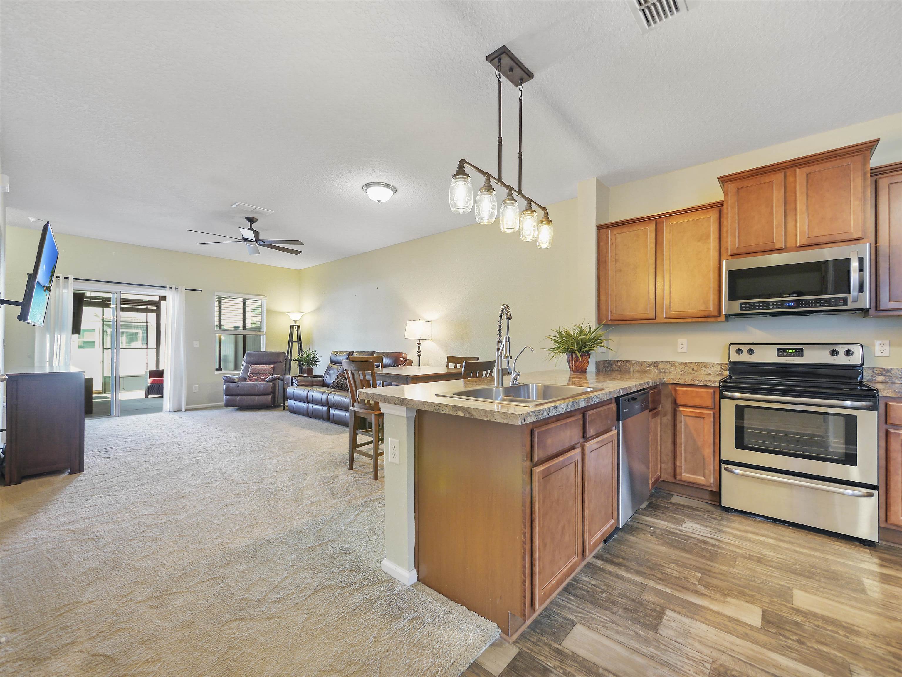 Image 5 of 23 For 66 Buckley Ct