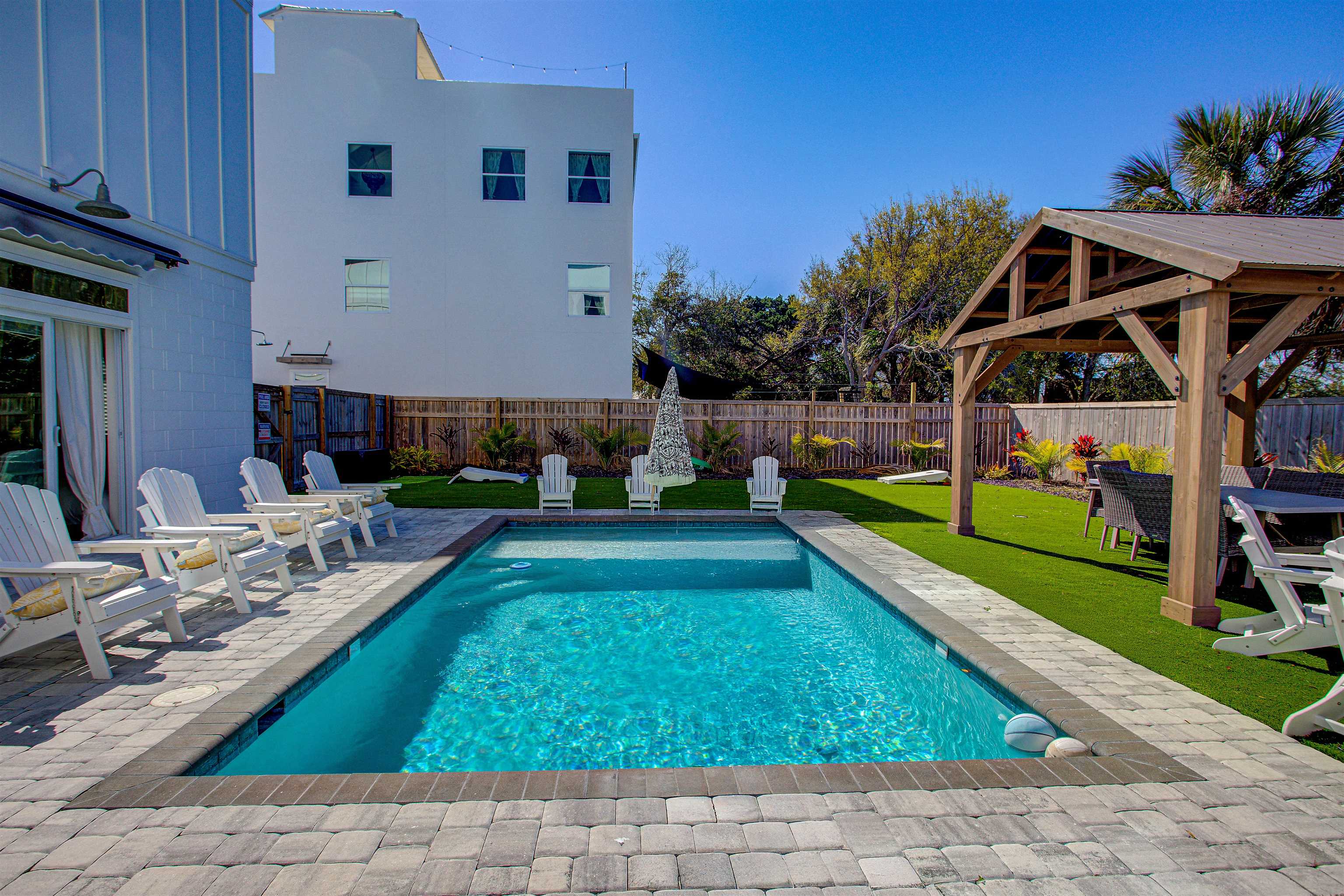 Image 8 of 90 For 16-18-20 Inlet Pl