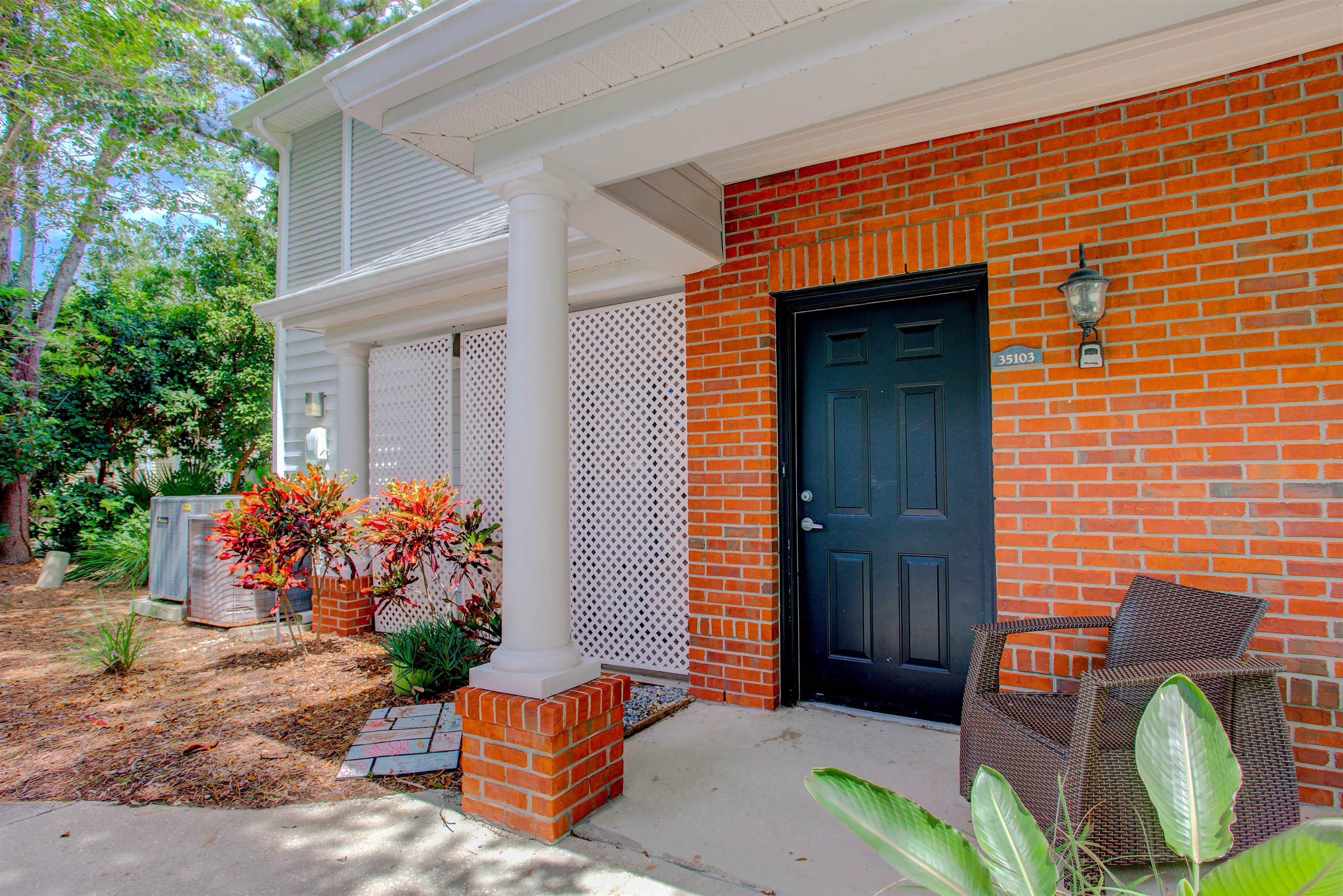 Image 4 of 48 For 35103 Harbour Vista Circle