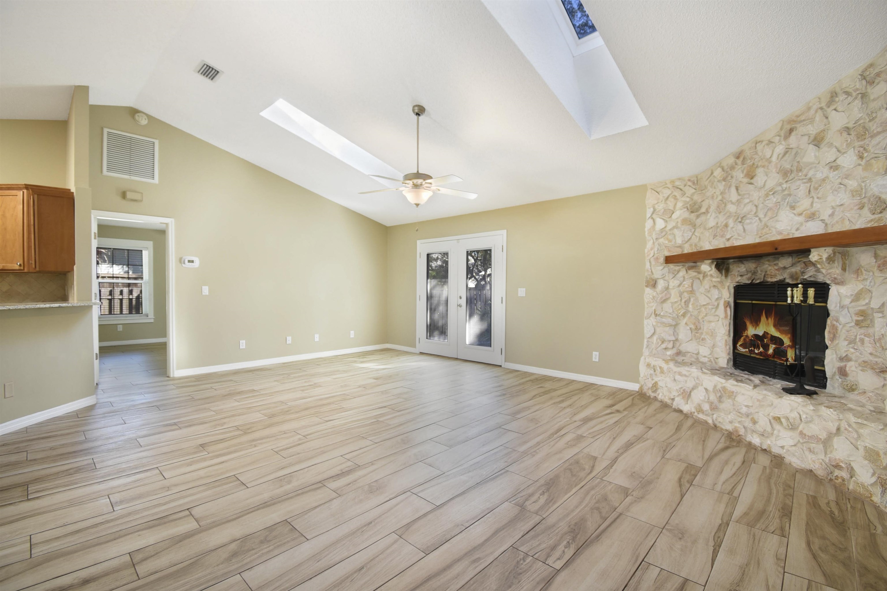 Image 3 of 26 For 317 Mystical Way