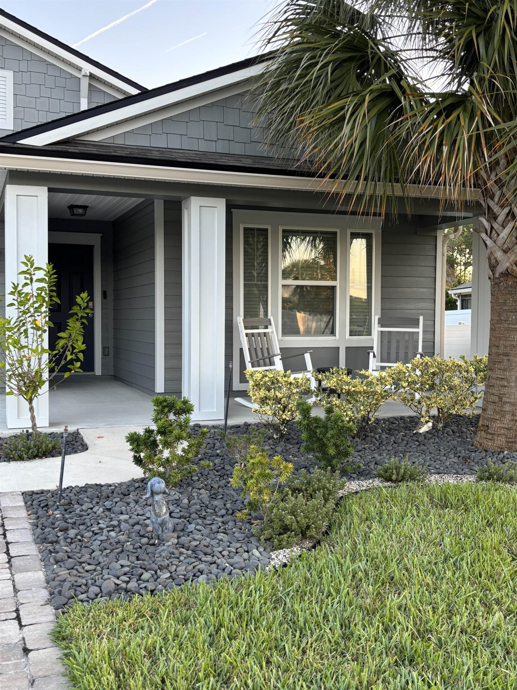 Image 2 of 29 For 532 Palace Dr