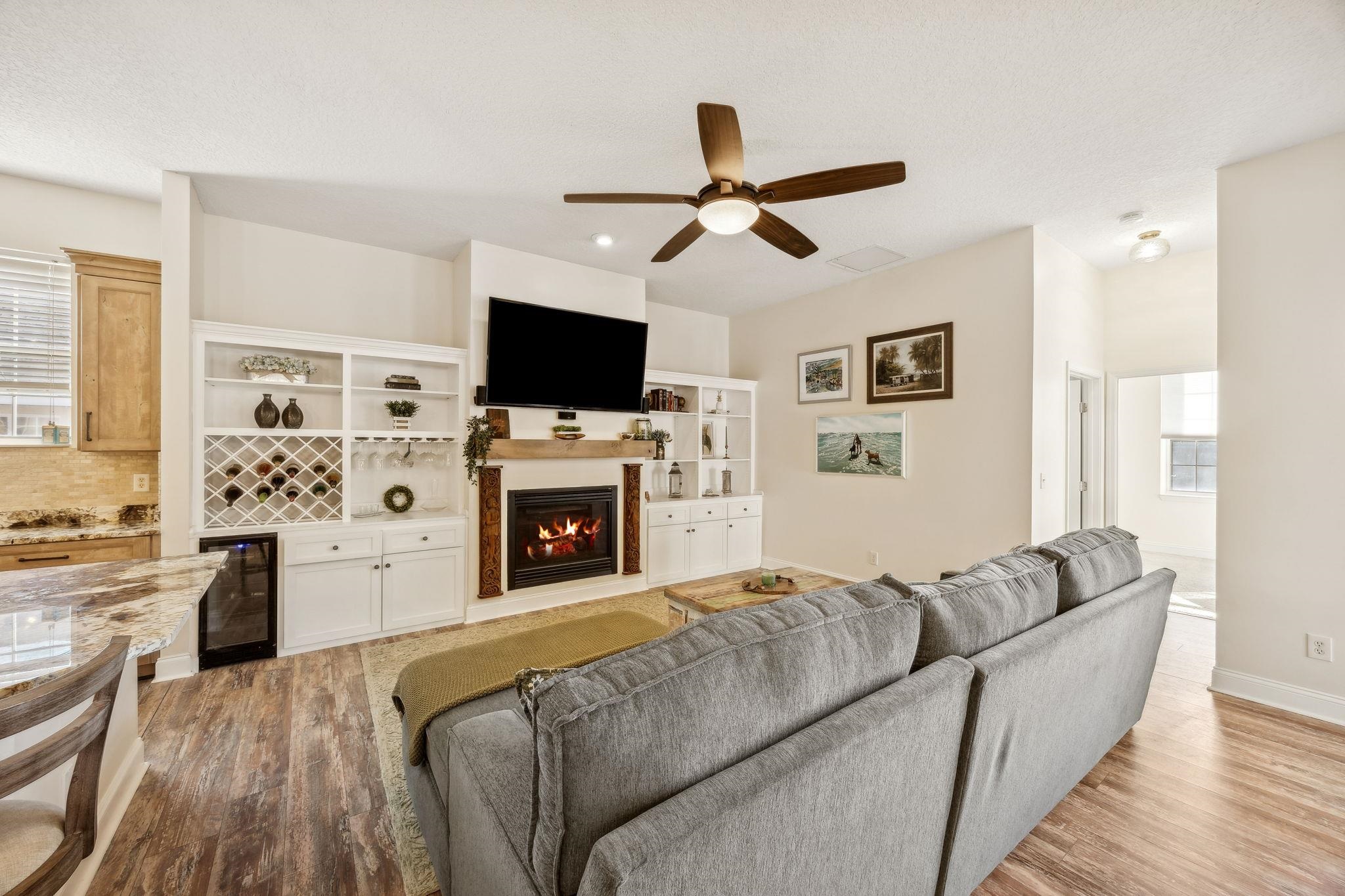 Image 14 of 80 For 809 Kalli Creek Lane