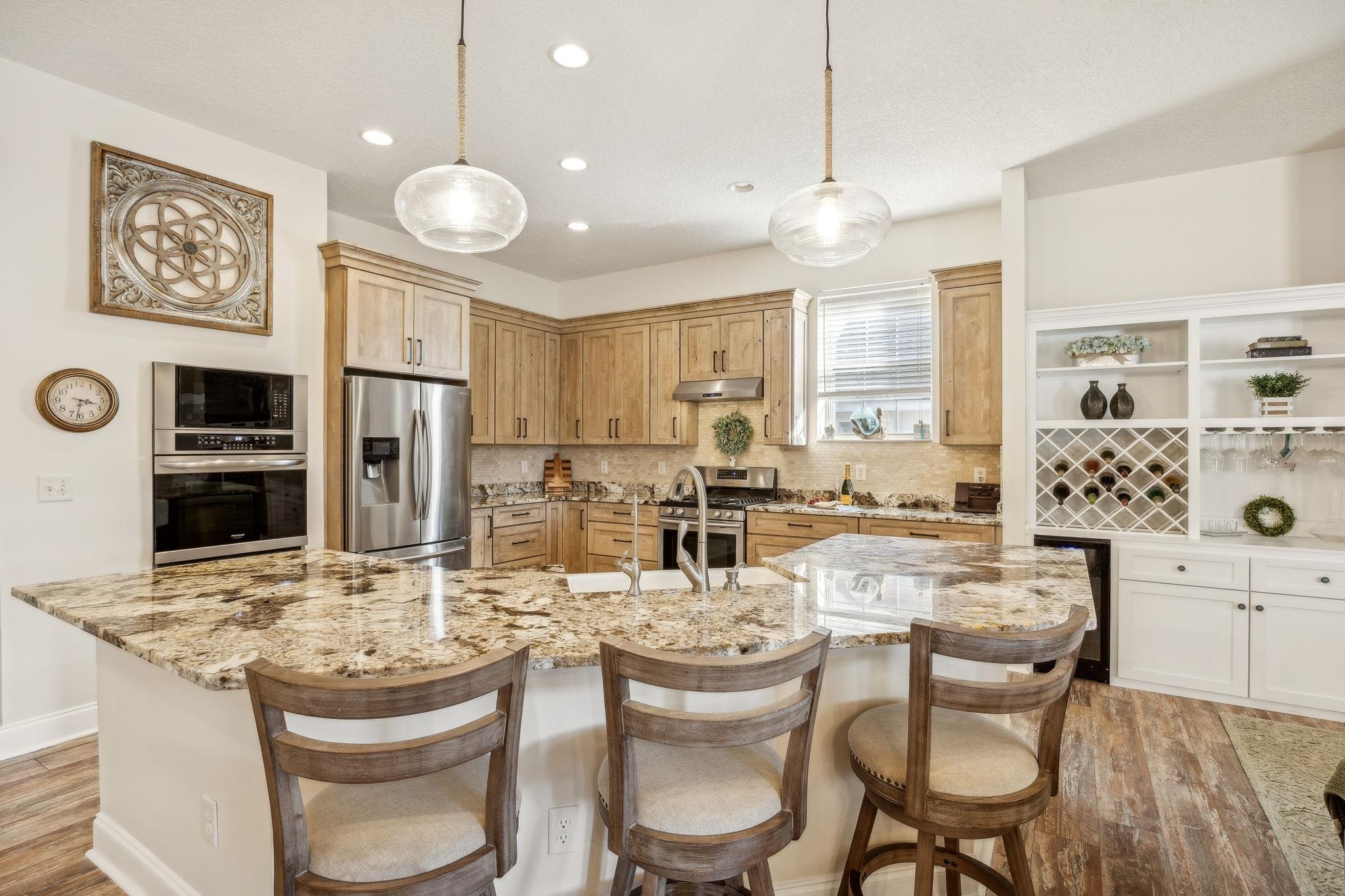 Image 16 of 80 For 809 Kalli Creek Lane