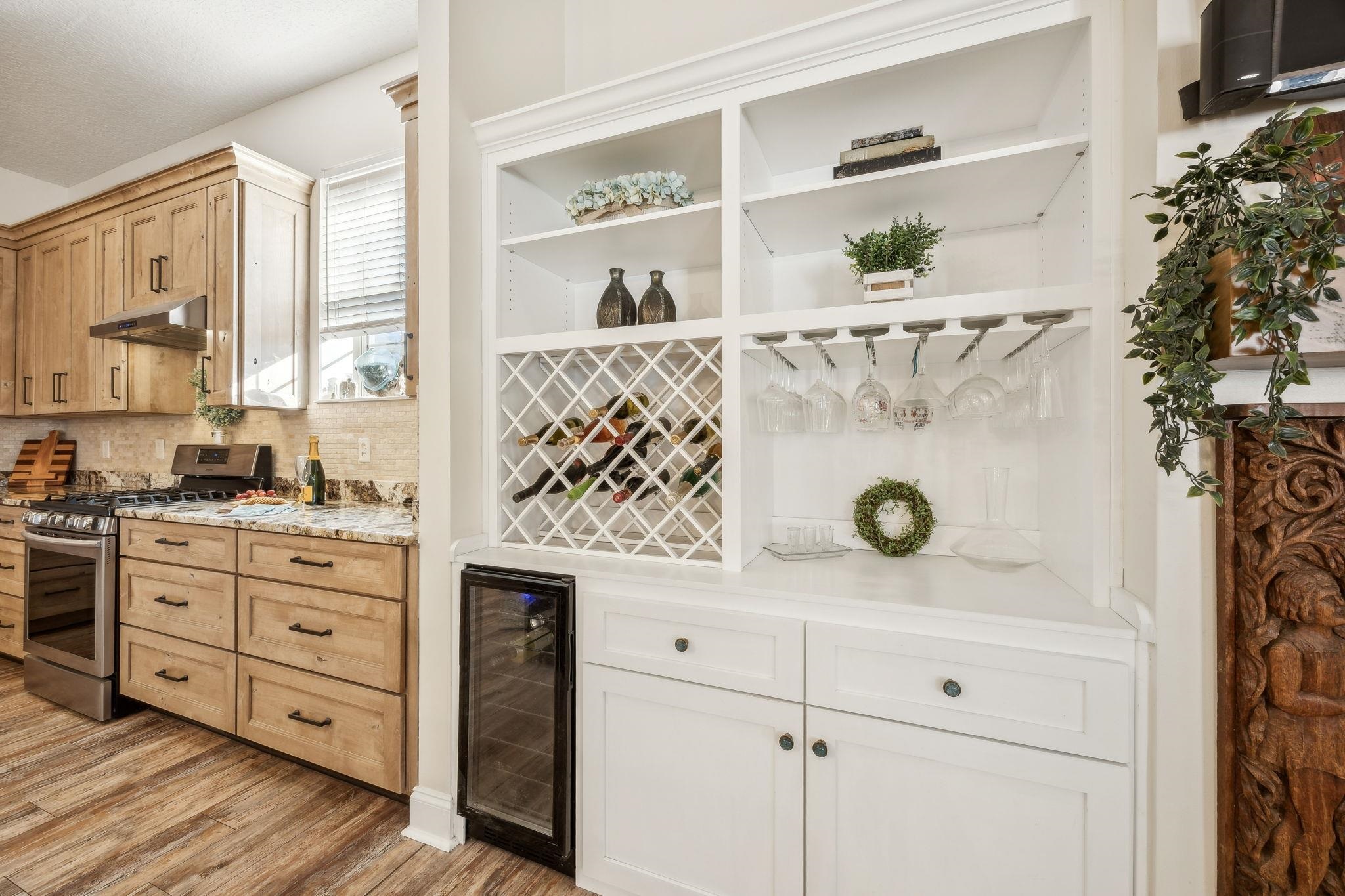 Image 17 of 80 For 809 Kalli Creek Lane