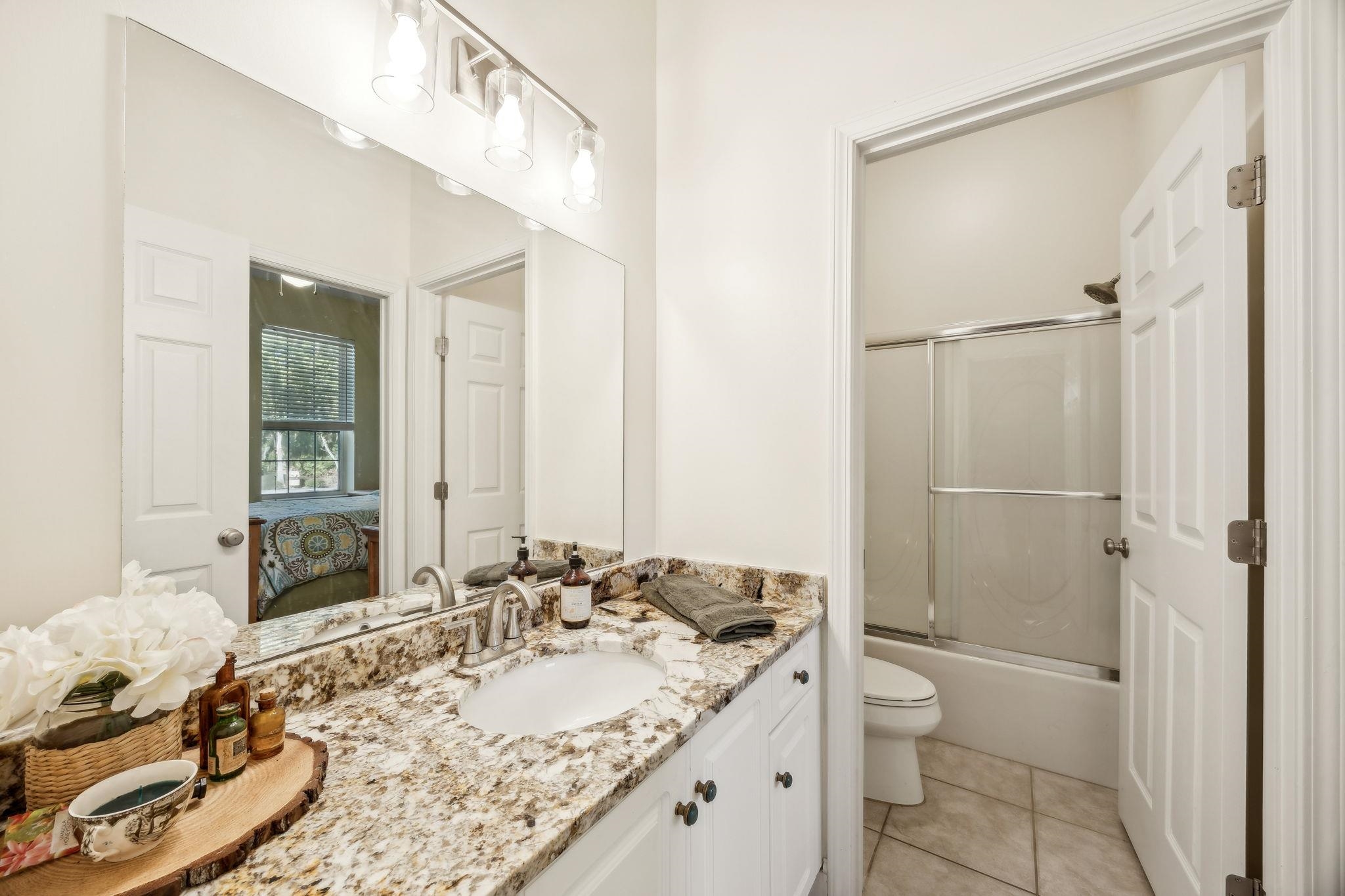 Image 25 of 80 For 809 Kalli Creek Lane