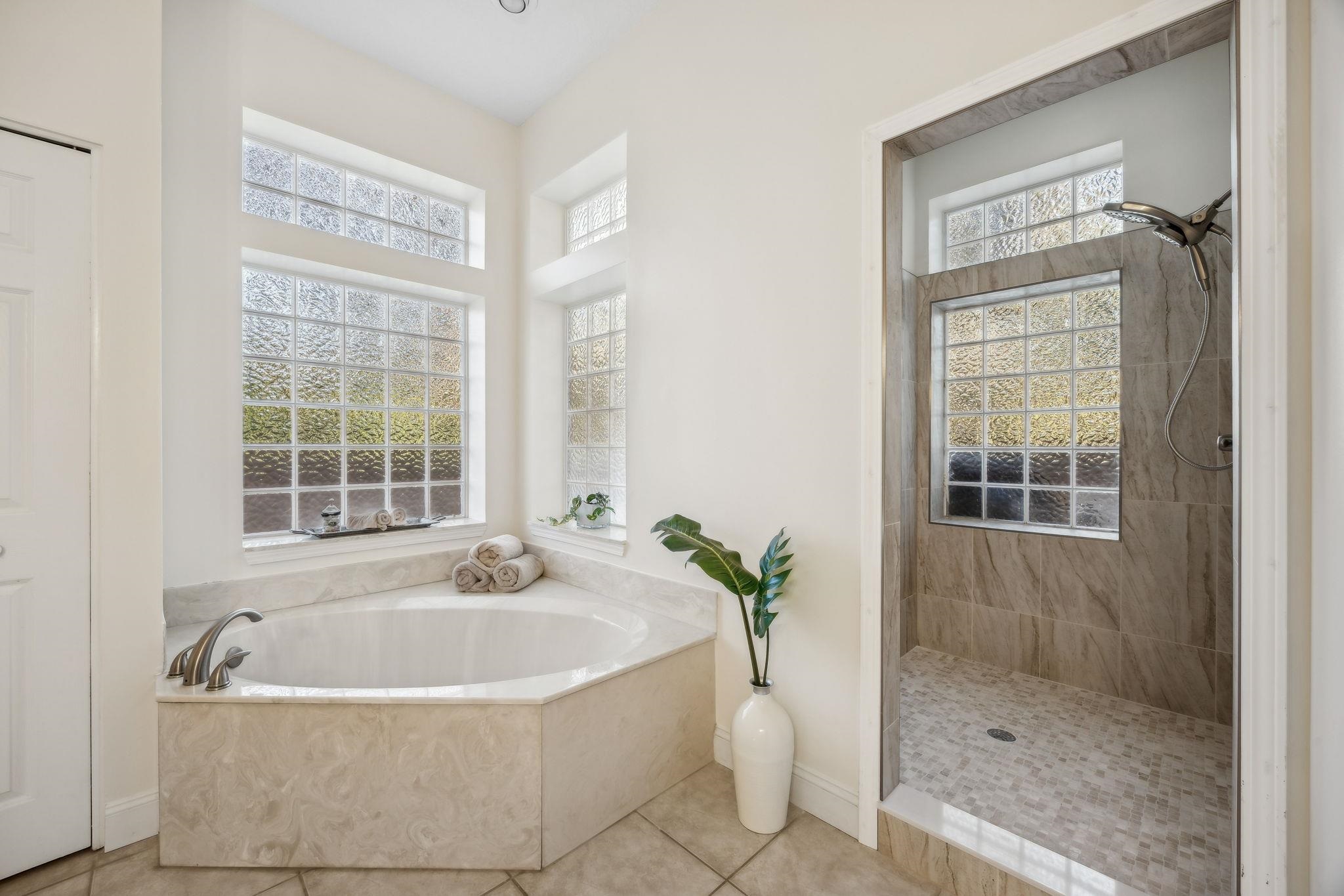 Image 30 of 80 For 809 Kalli Creek Lane