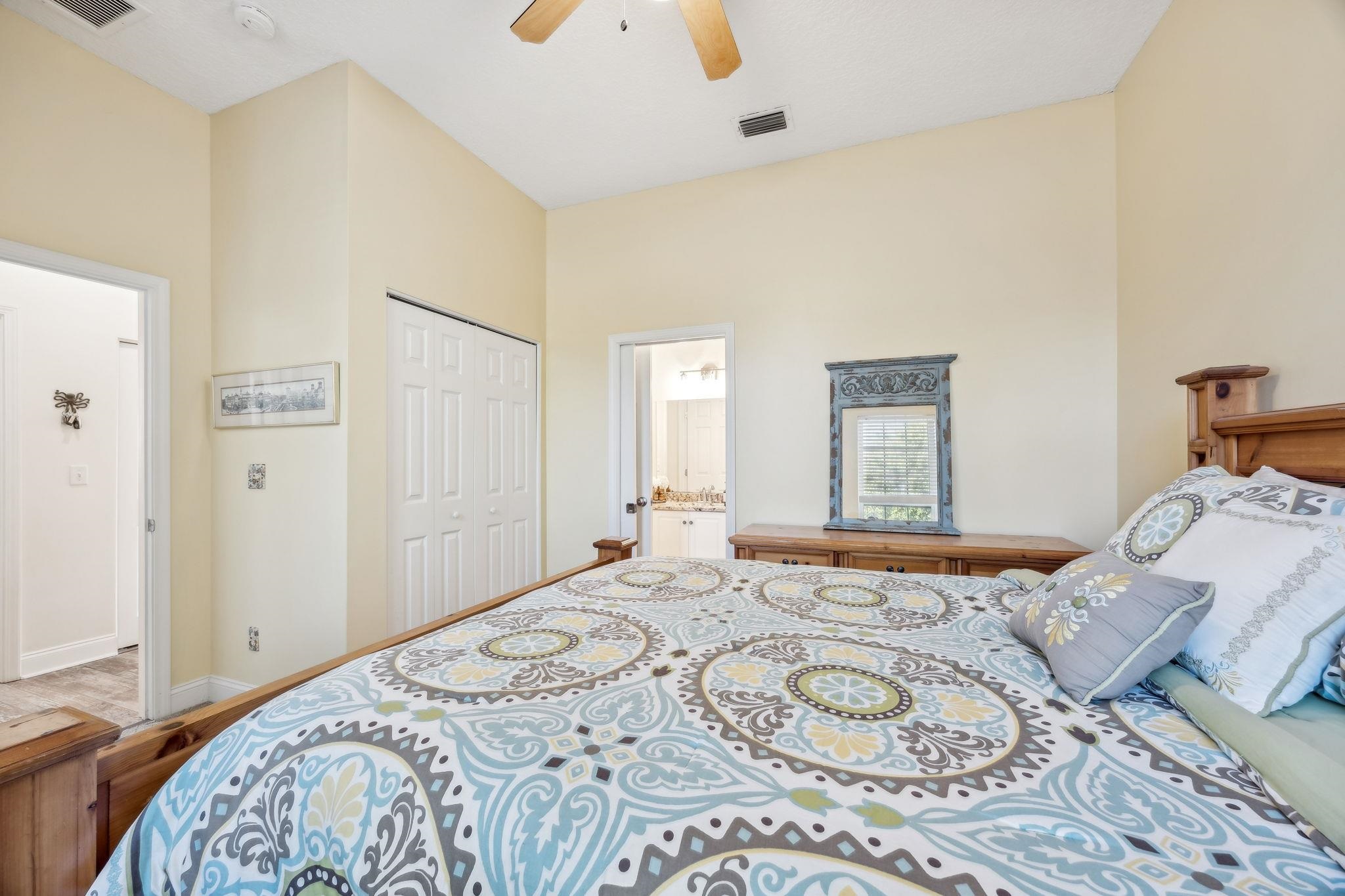 Image 32 of 80 For 809 Kalli Creek Lane