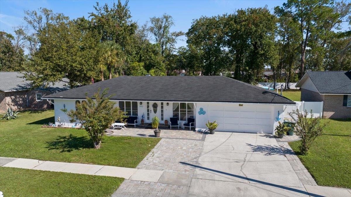 Image 42 of 52 For 3943 Eunice Rd