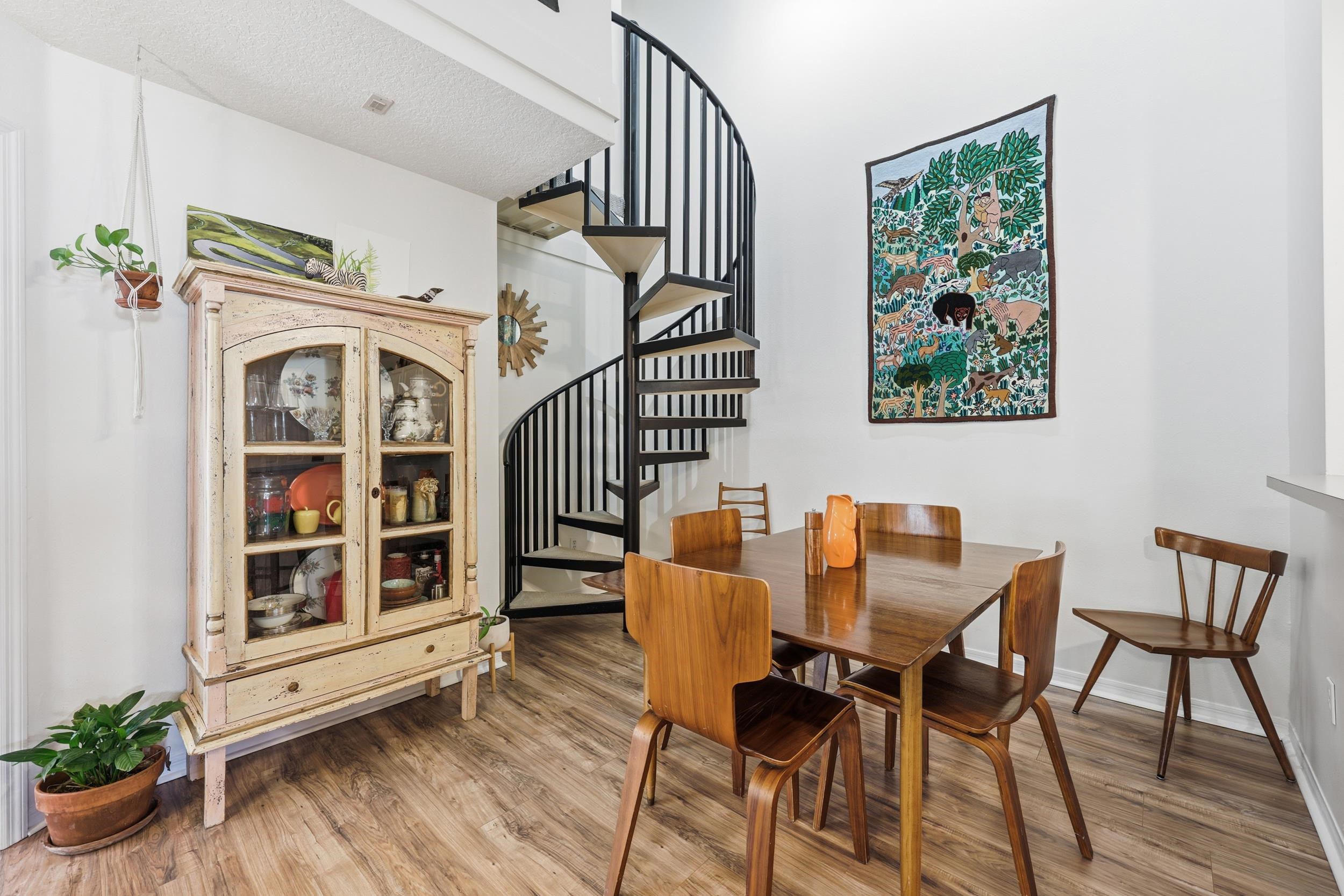 Image 22 of 69 For 16212 Harbour Vista Cir