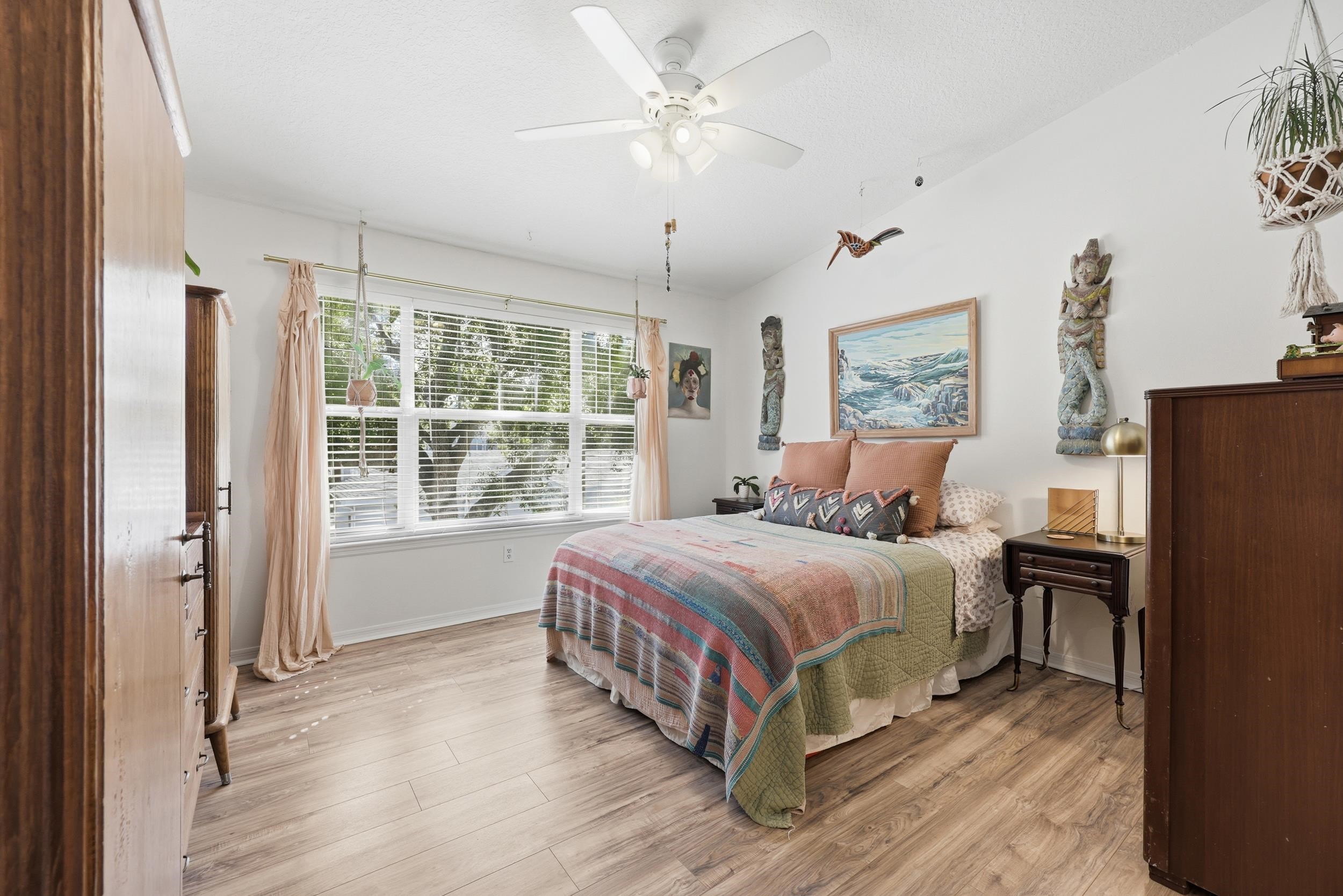 Image 29 of 69 For 16212 Harbour Vista Cir