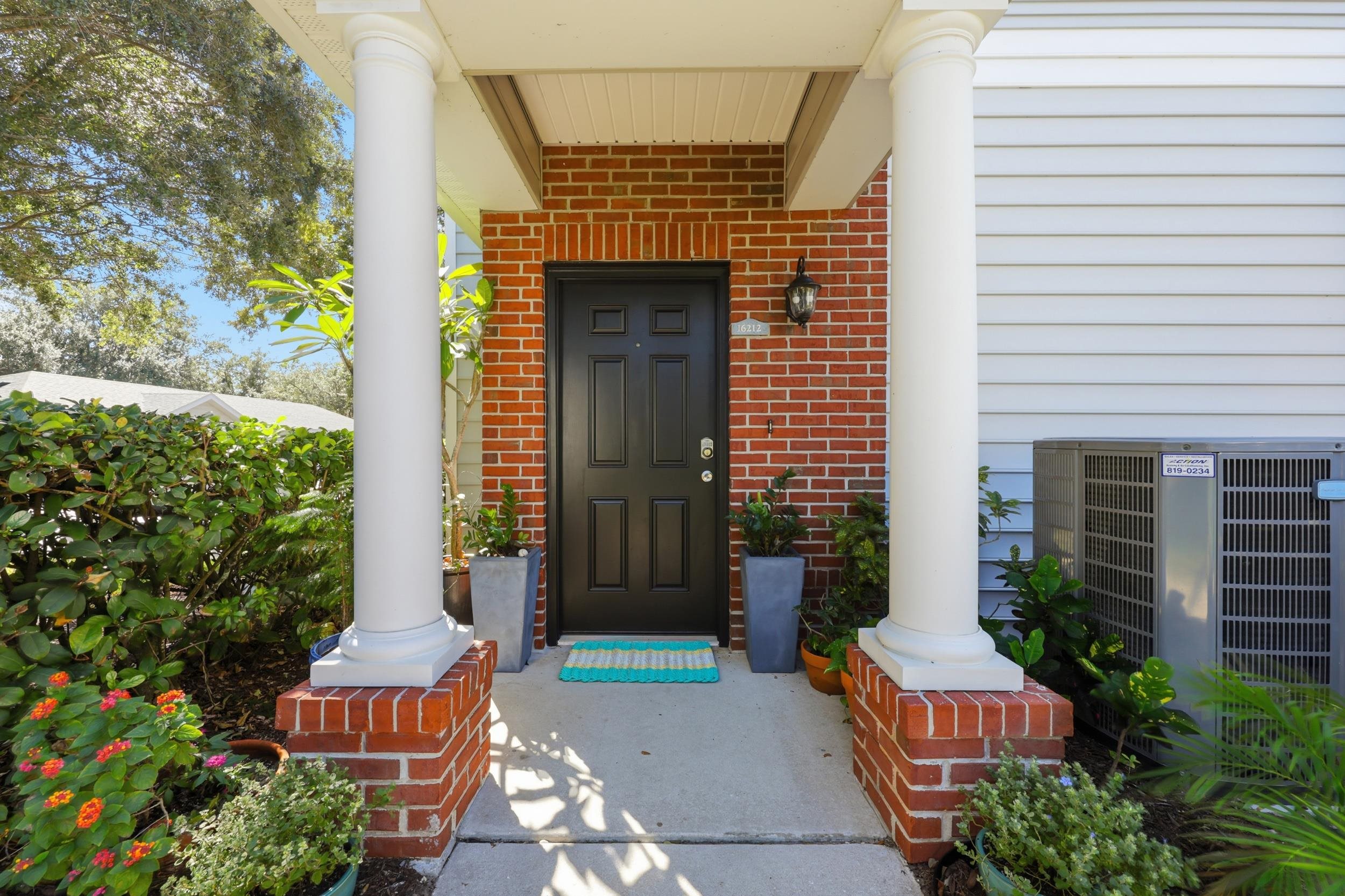 Image 3 of 69 For 16212 Harbour Vista Cir