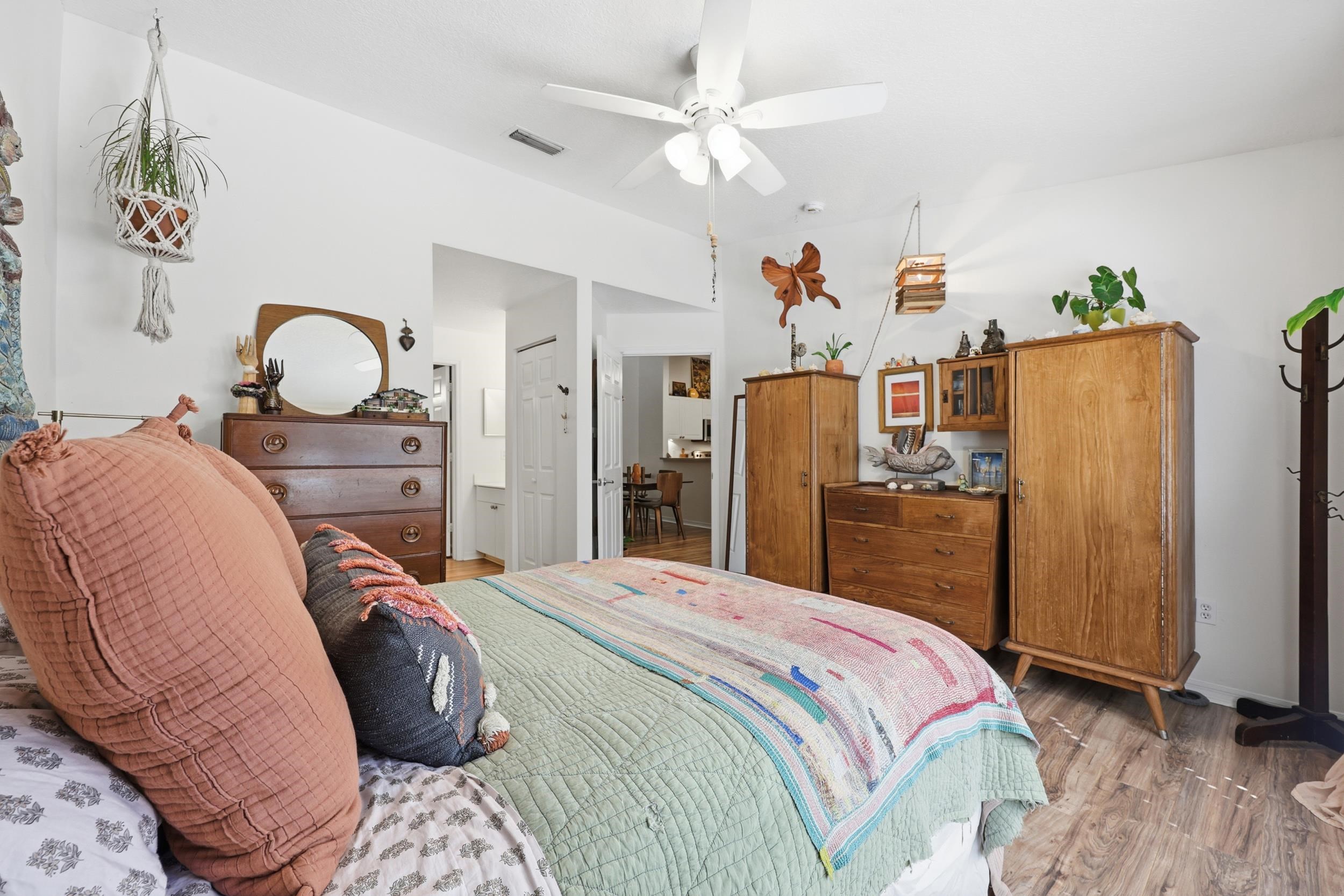 Image 31 of 69 For 16212 Harbour Vista Cir