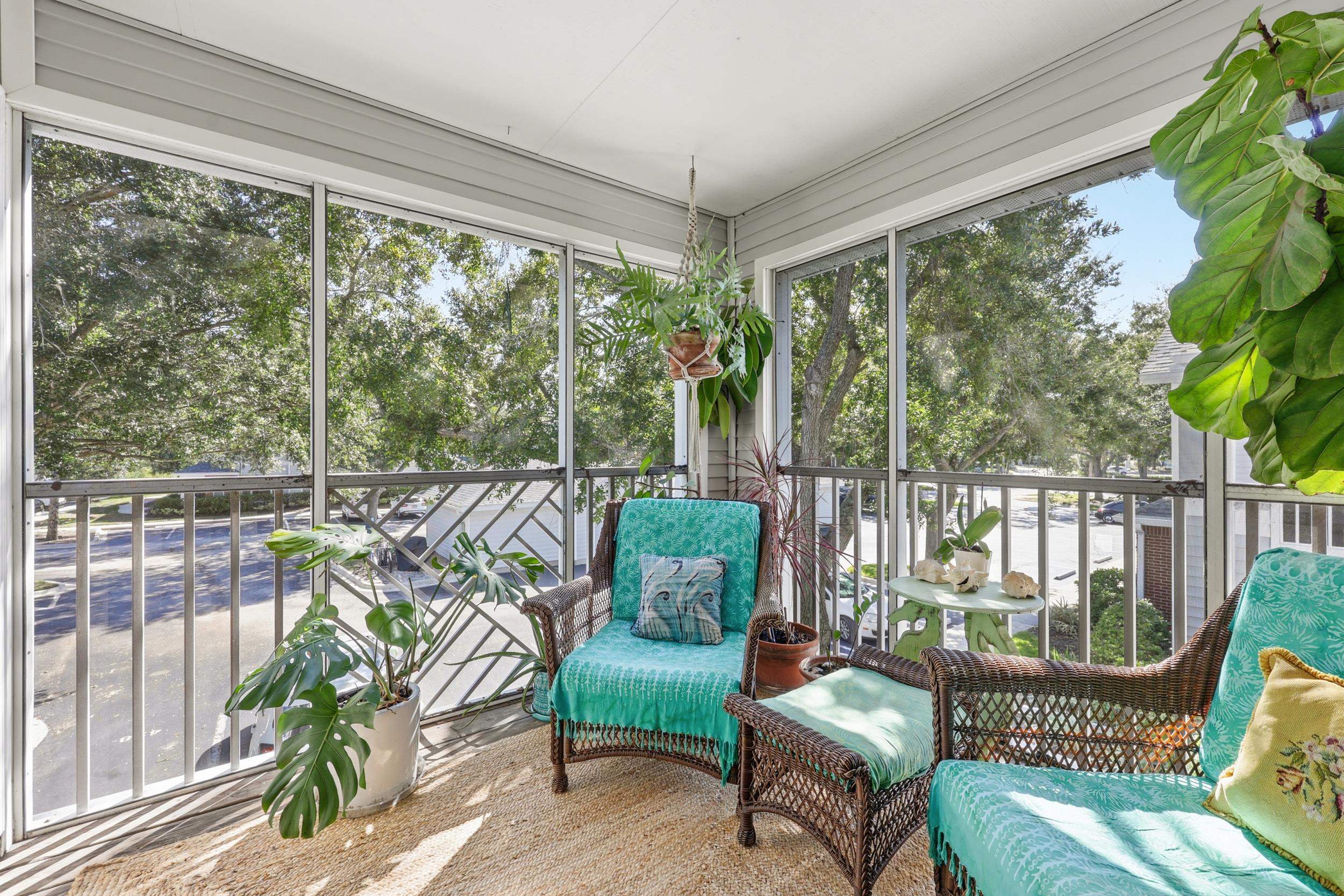 Image 39 of 69 For 16212 Harbour Vista Cir