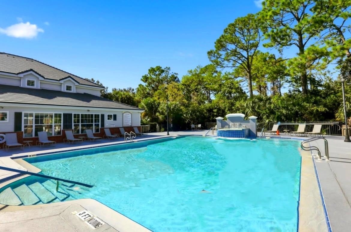 Image 49 of 69 For 16212 Harbour Vista Cir