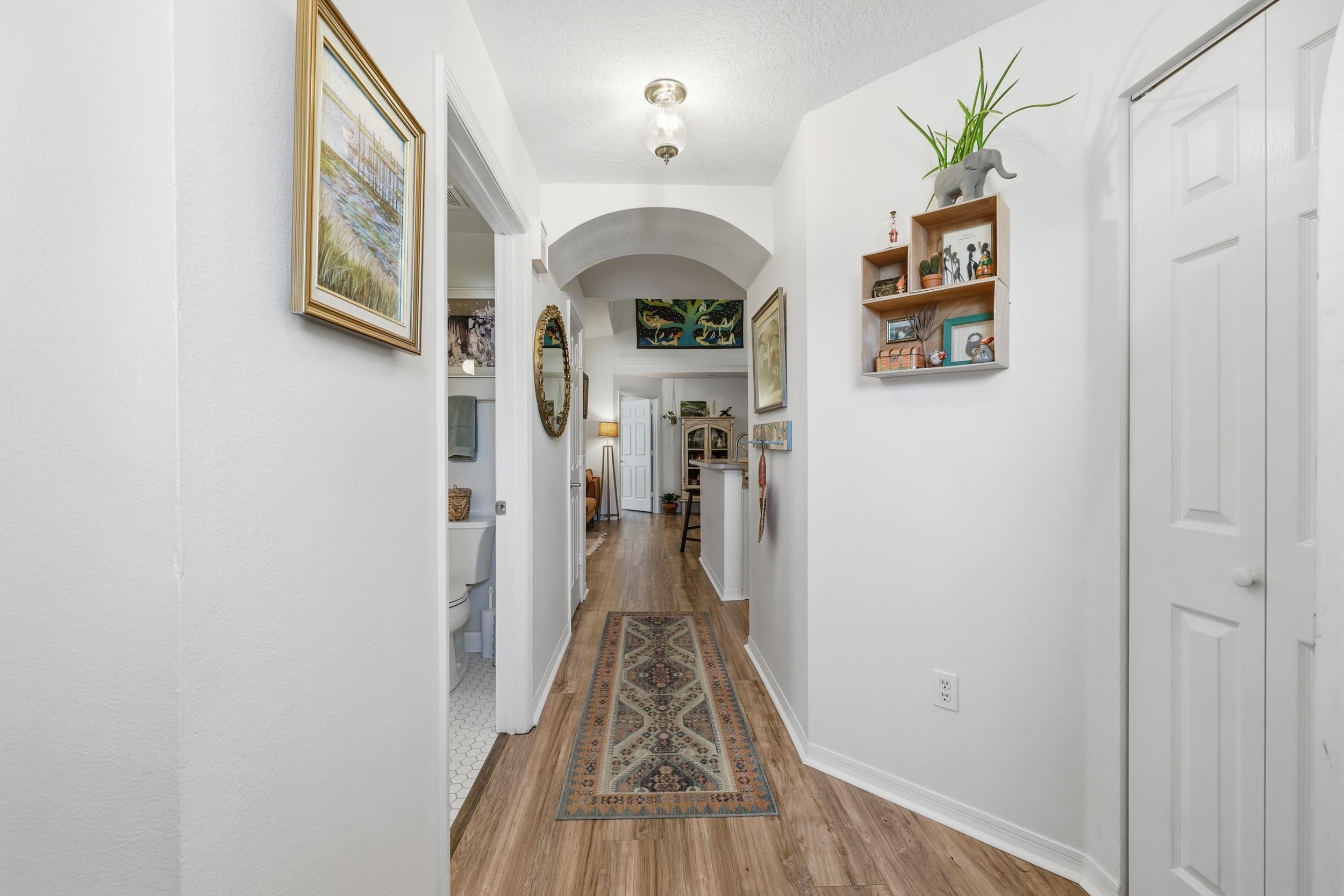 Image 5 of 69 For 16212 Harbour Vista Cir