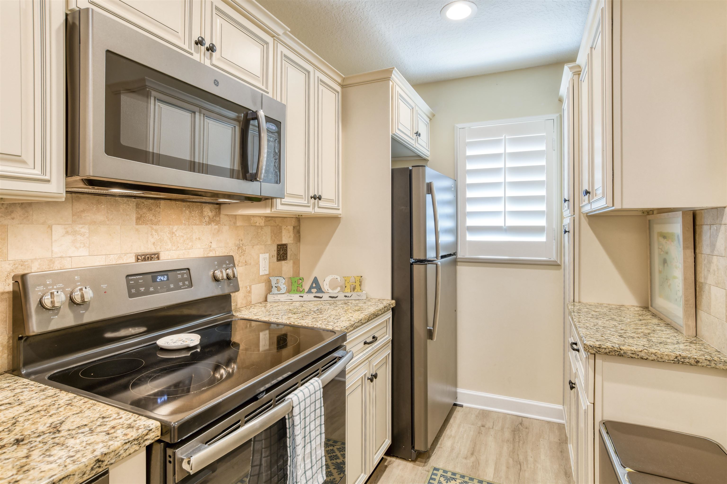 Image 5 of 40 For 8550 A1a #162 S