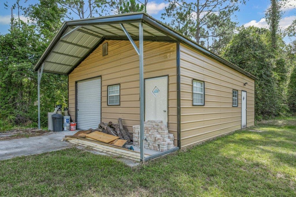 Image 10 of 61 For 2380 Deerwood Acres Dr