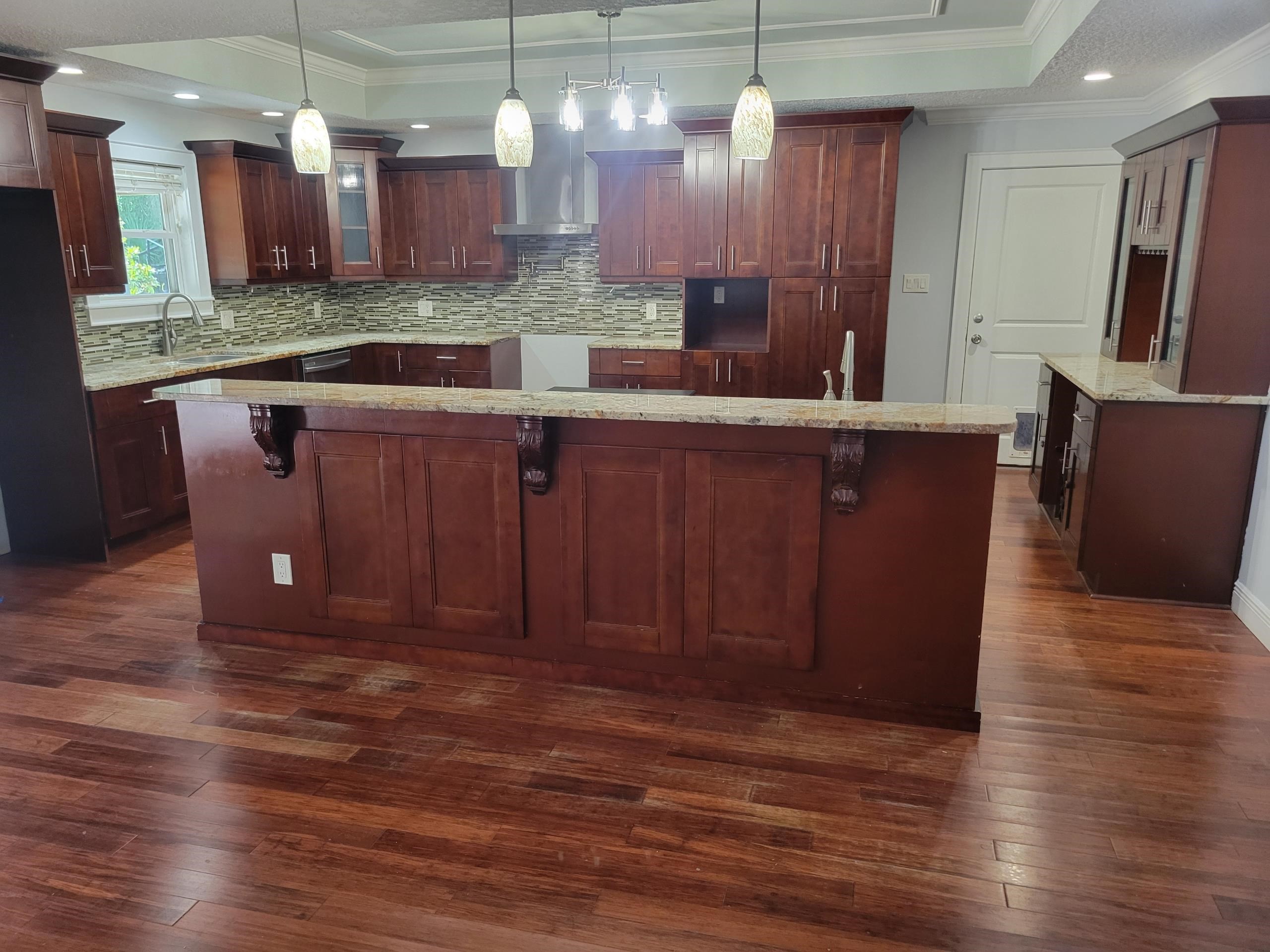 Image 17 of 61 For 2380 Deerwood Acres Dr