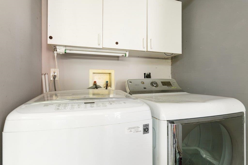 Image 49 of 61 For 2380 Deerwood Acres Dr