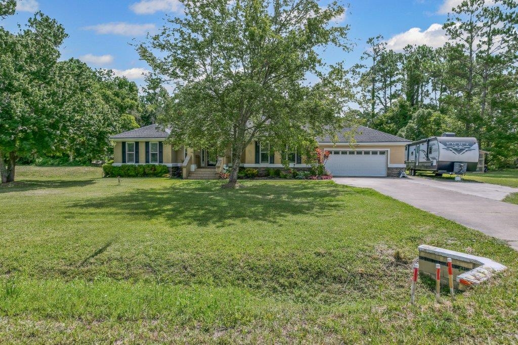 Image 5 of 61 For 2380 Deerwood Acres Dr