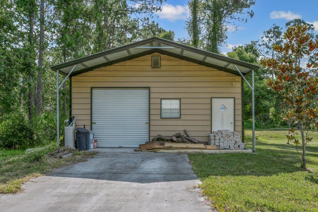 Image 9 of 61 For 2380 Deerwood Acres Dr