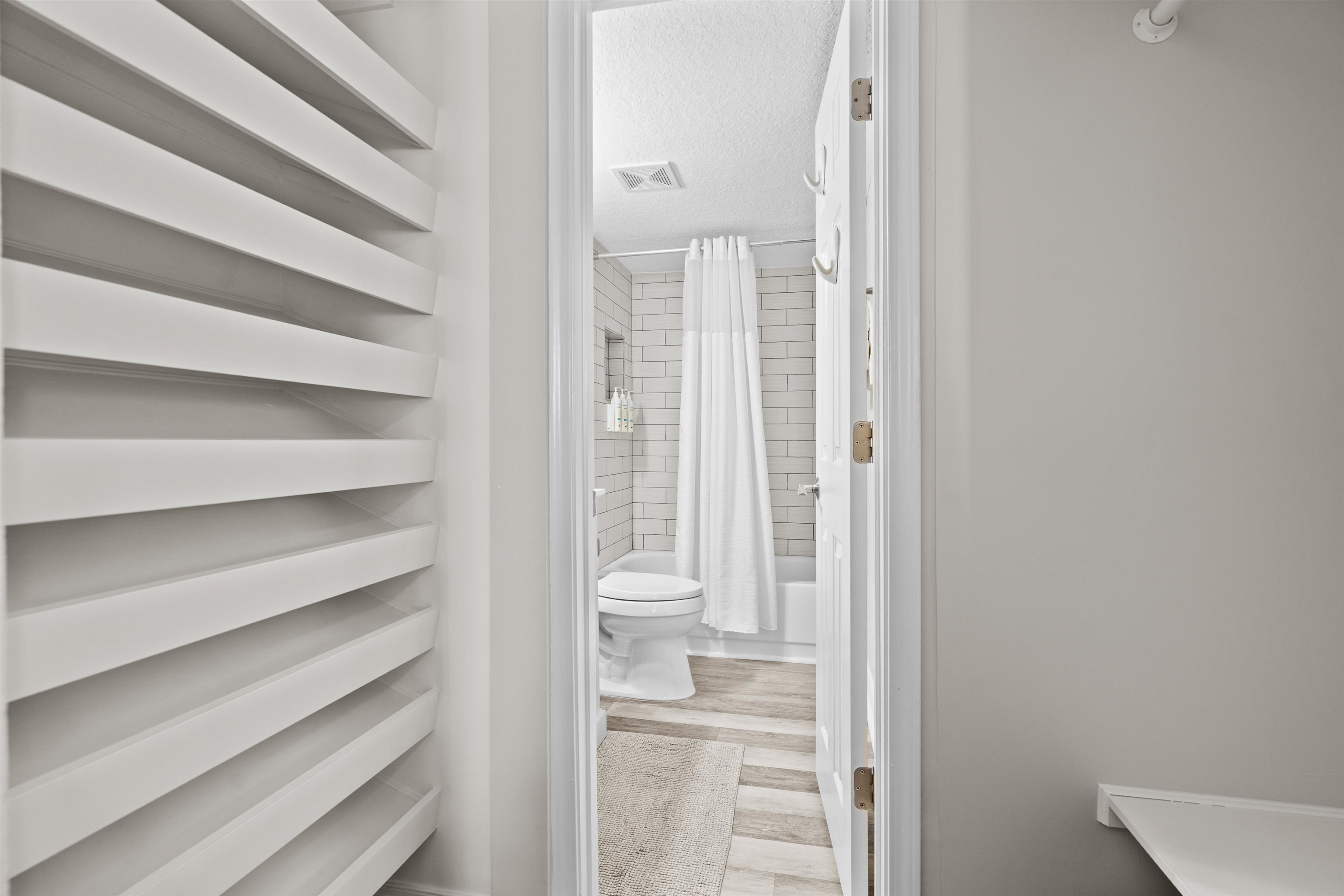 Image 21 of 31 For 17 Clipper Ct