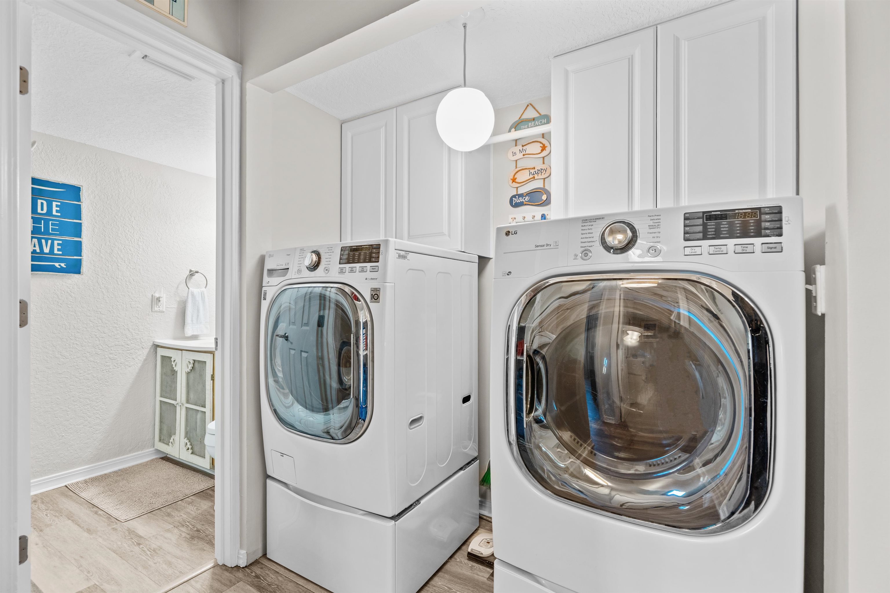 Image 27 of 31 For 17 Clipper Ct