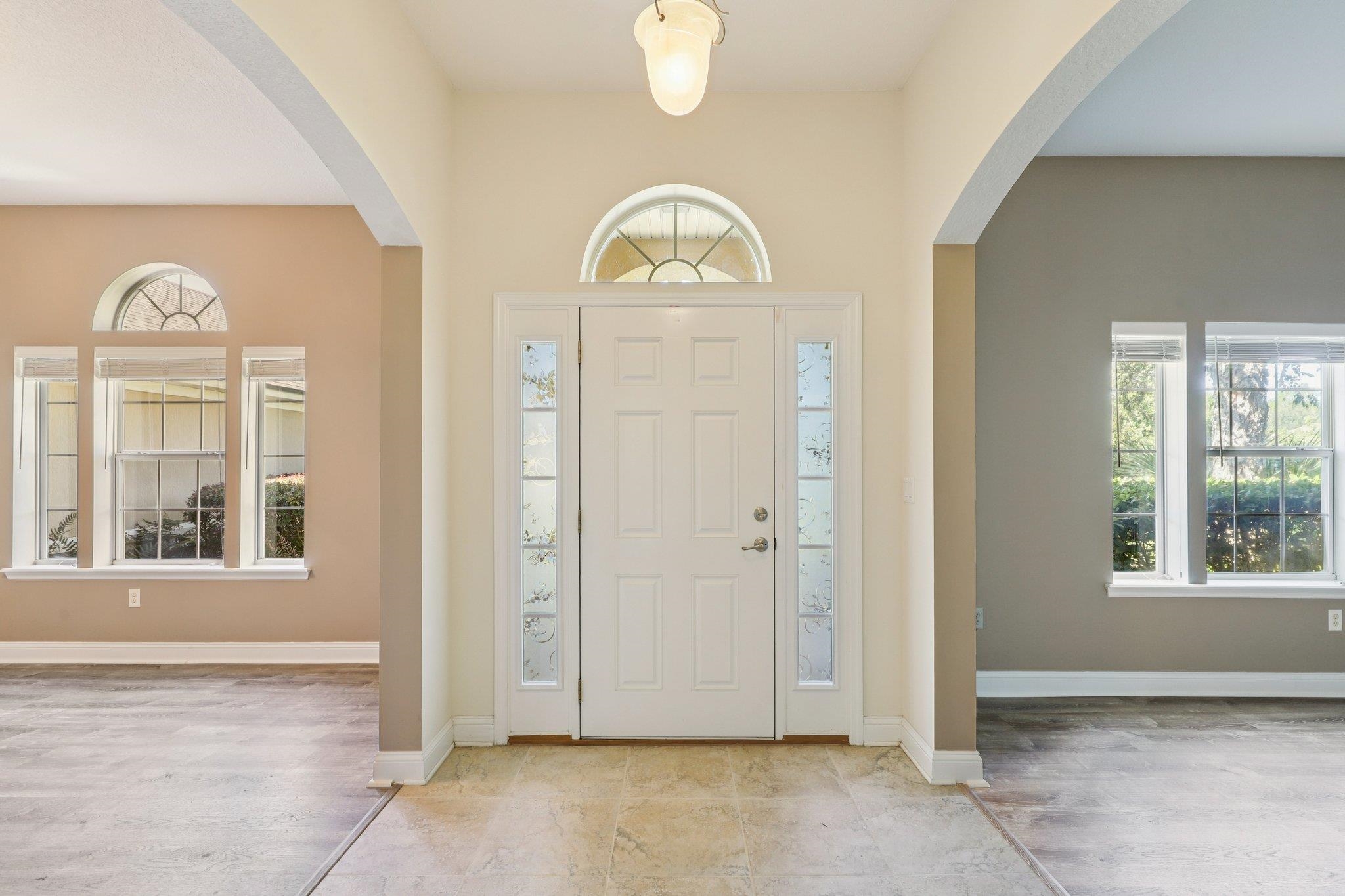 Image 10 of 91 For 5862 Cypress Estates Dr