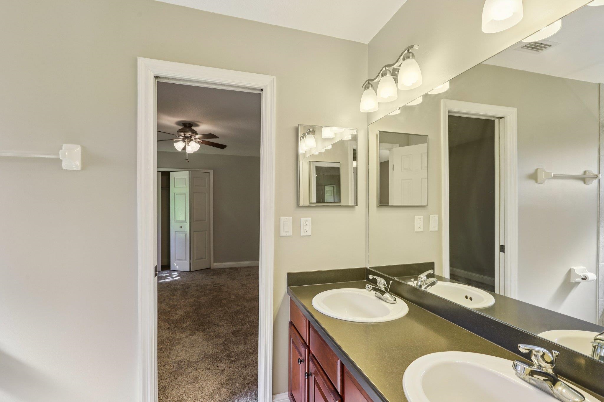 Image 42 of 91 For 5862 Cypress Estates Dr