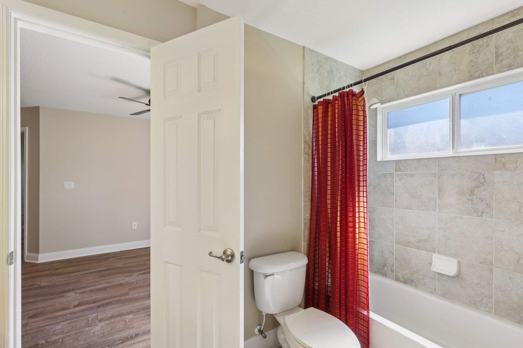 Image 43 of 91 For 5862 Cypress Estates Dr