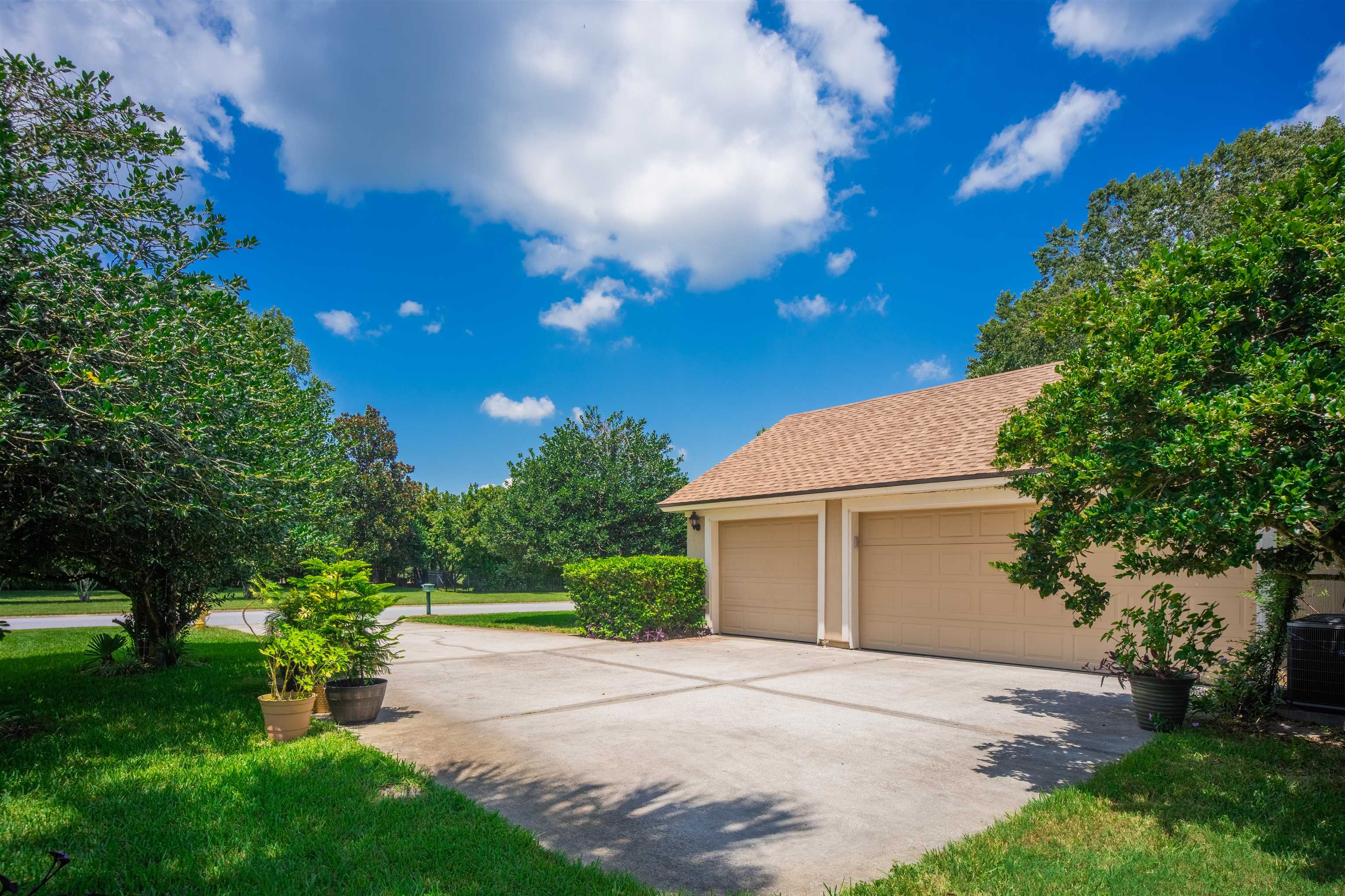 Image 49 of 91 For 5862 Cypress Estates Dr