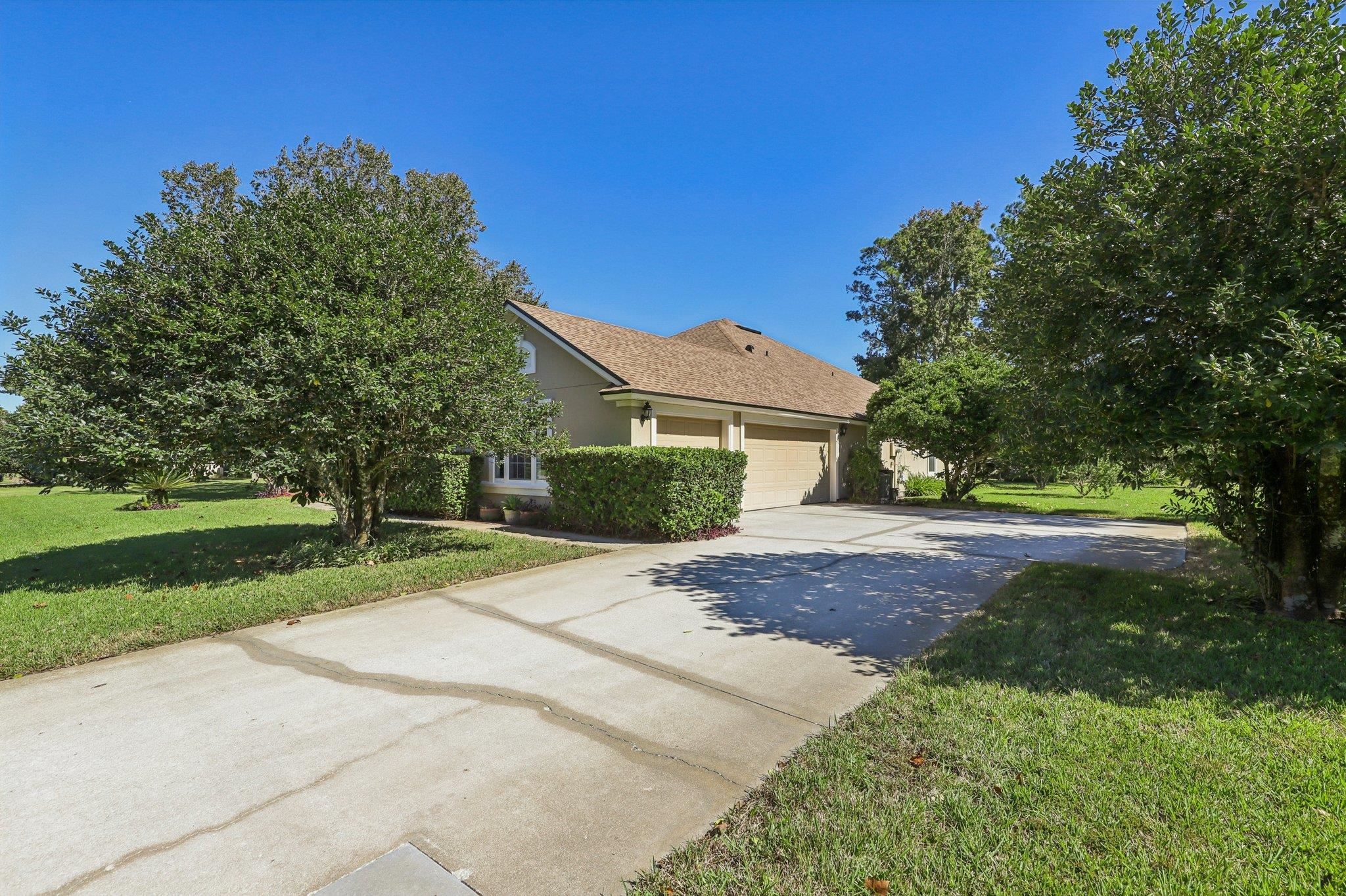 Image 51 of 91 For 5862 Cypress Estates Dr