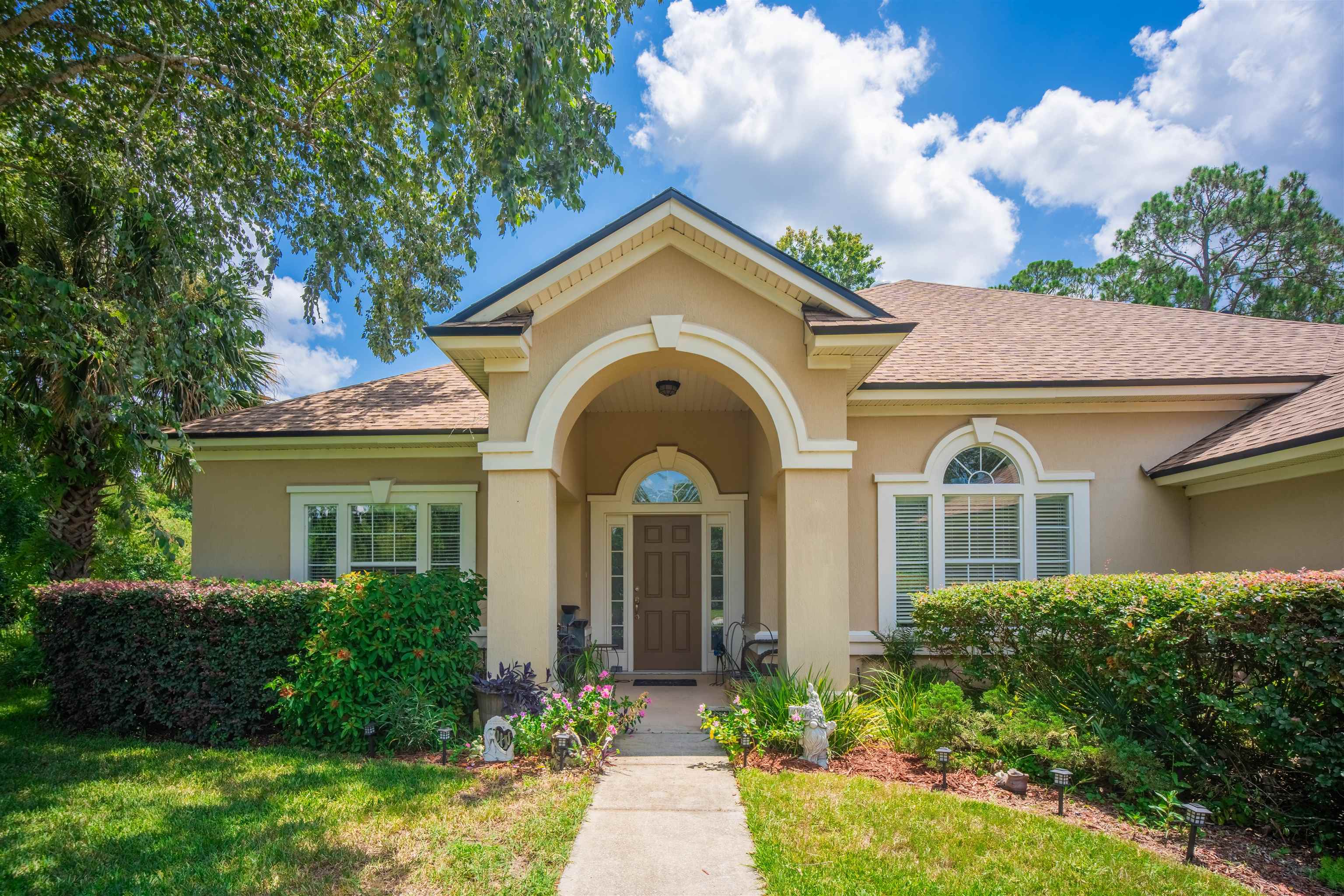 Image 6 of 91 For 5862 Cypress Estates Dr