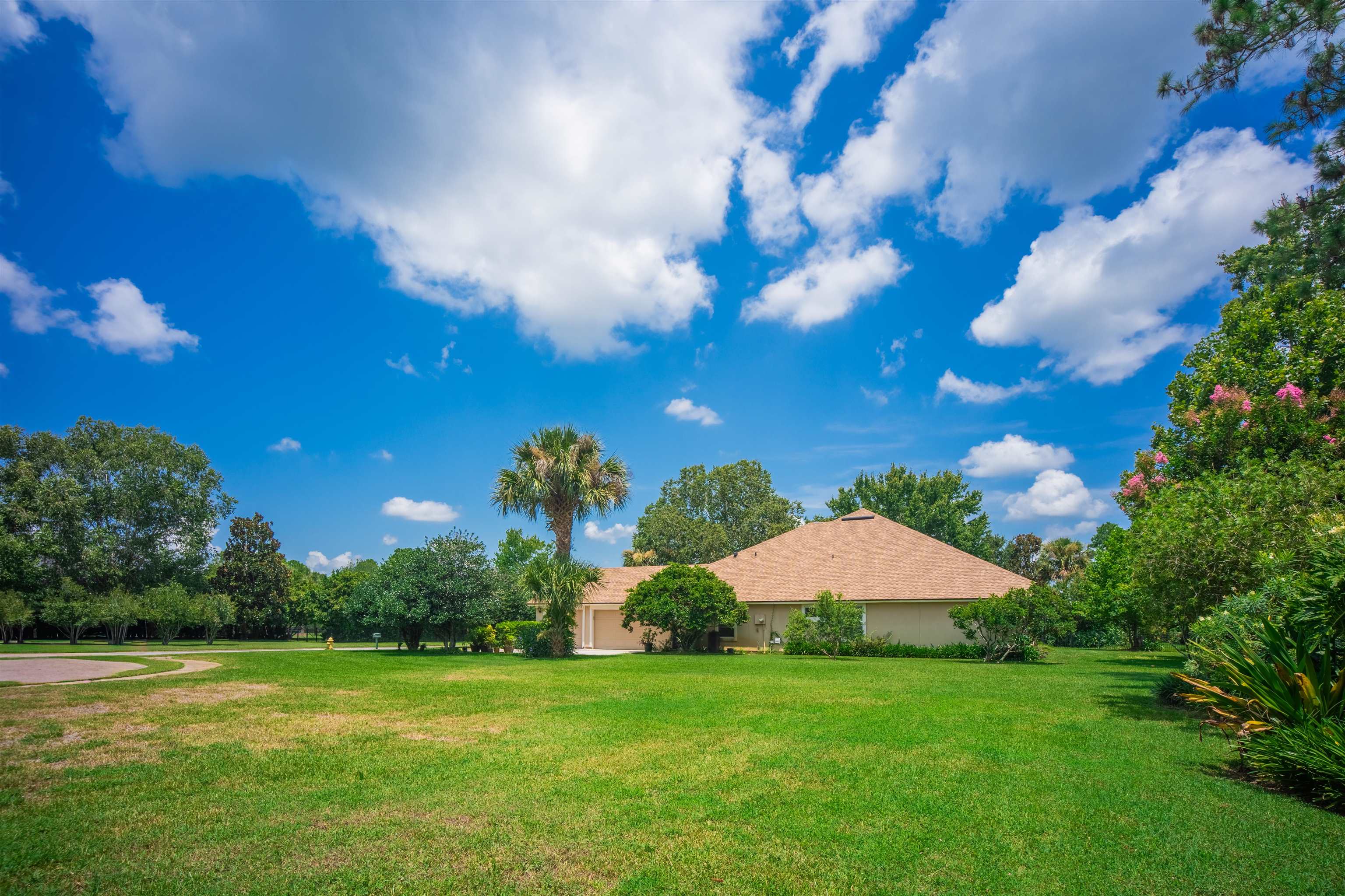 Image 61 of 91 For 5862 Cypress Estates Dr