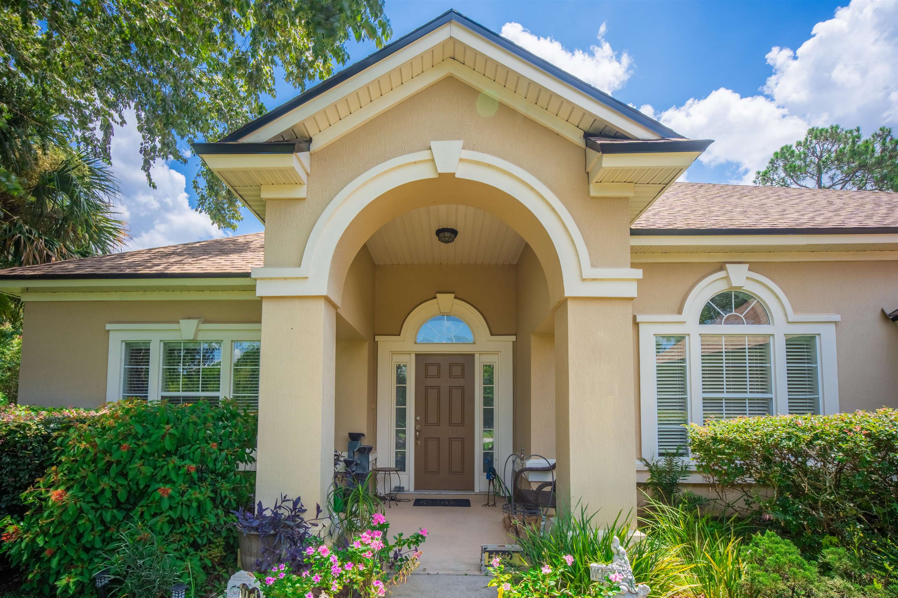 Image 7 of 91 For 5862 Cypress Estates Dr