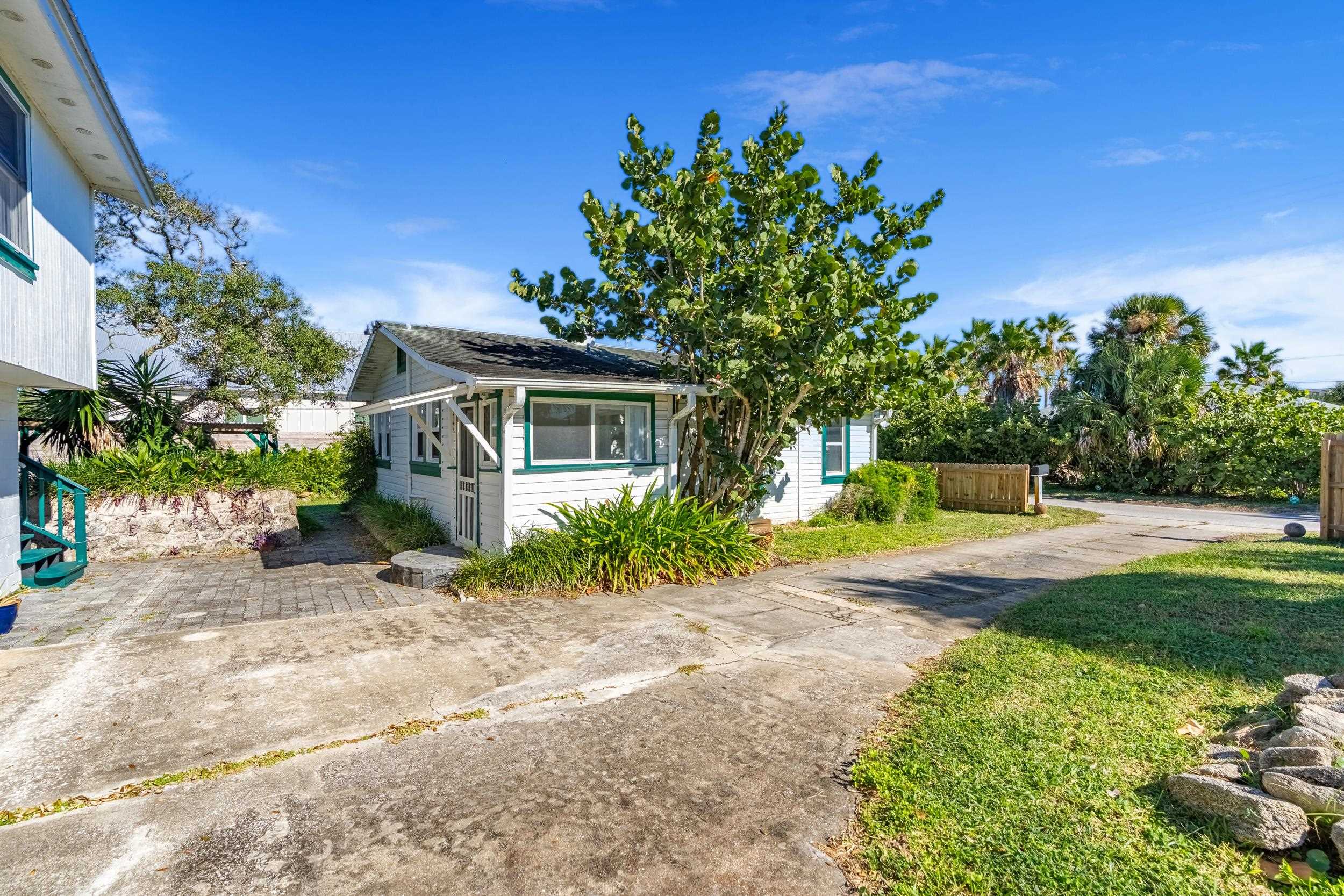 Image 3 of 58 For 6951 Middleton Ave