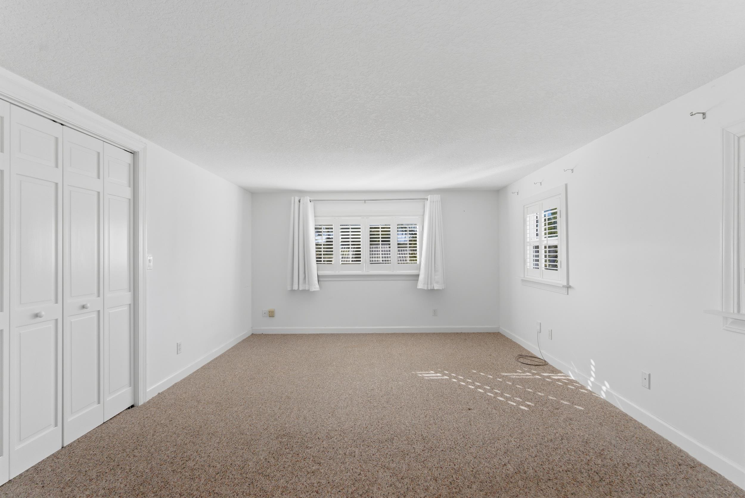 Image 32 of 58 For 6951 Middleton Ave