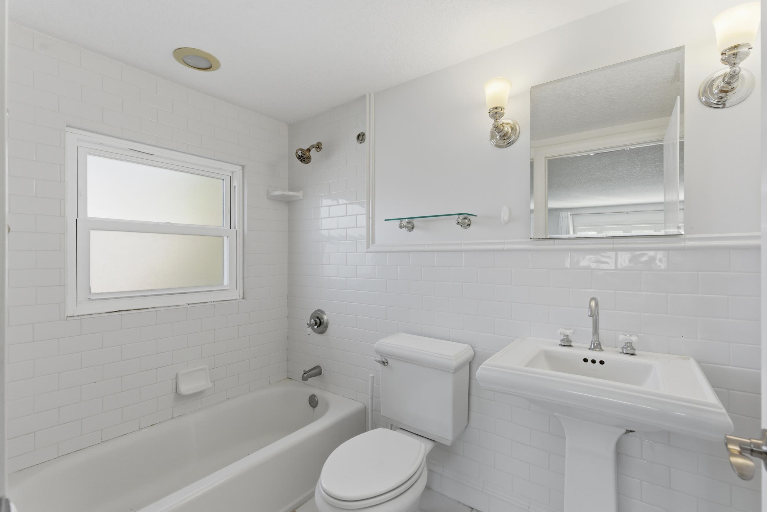 Image 33 of 58 For 6951 Middleton Ave