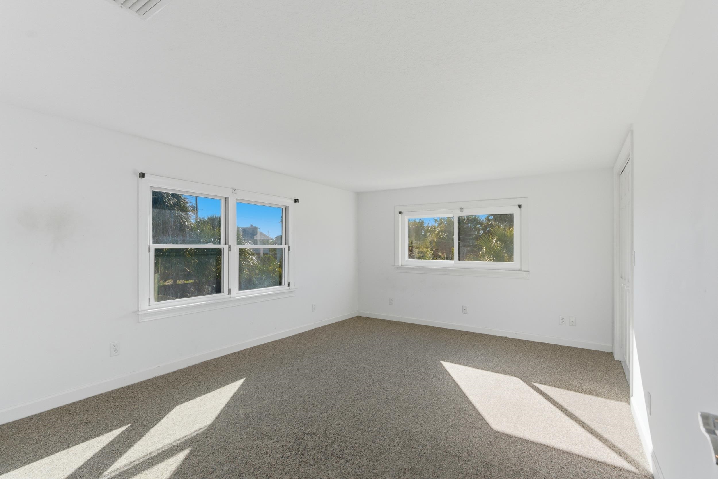 Image 34 of 58 For 6951 Middleton Ave