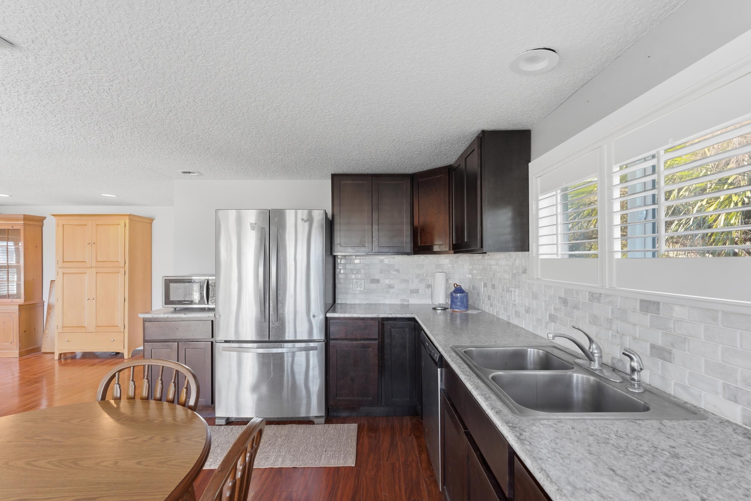 Image 40 of 58 For 6951 Middleton Ave