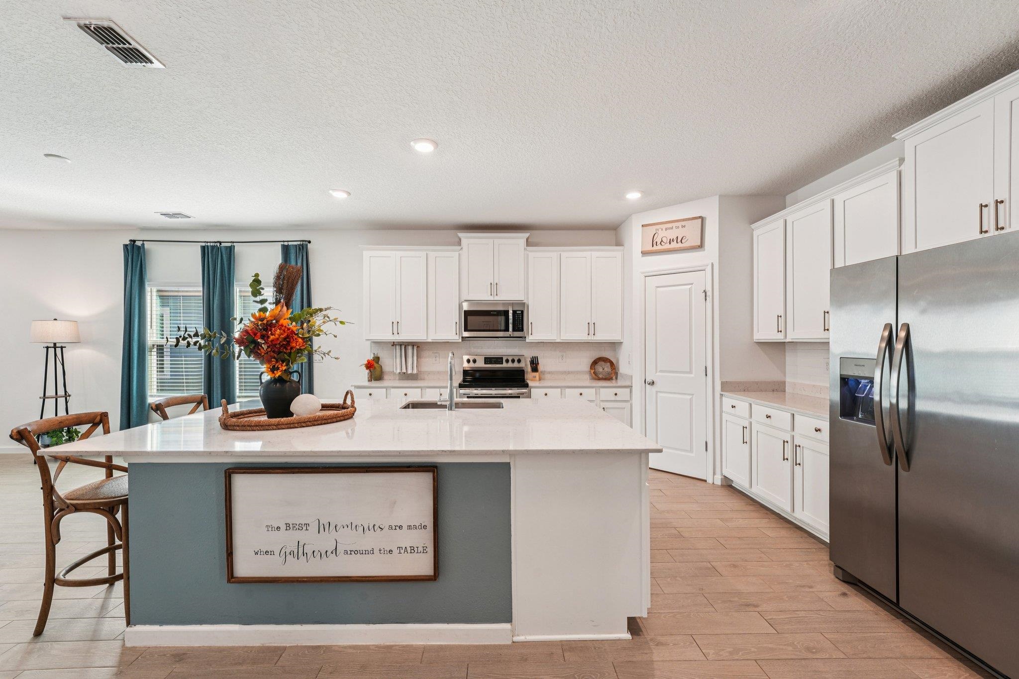 Image 15 of 71 For 428 Lake Sinclair St