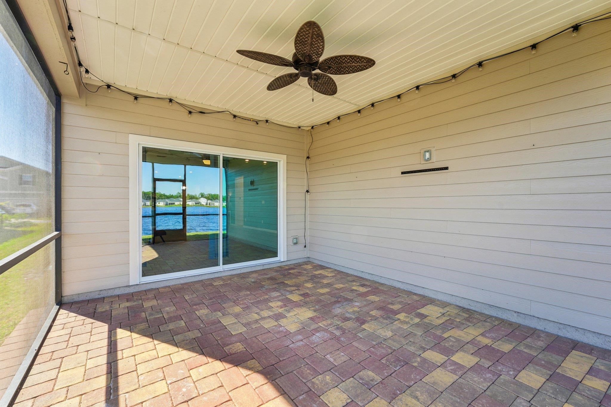 Image 42 of 71 For 428 Lake Sinclair St