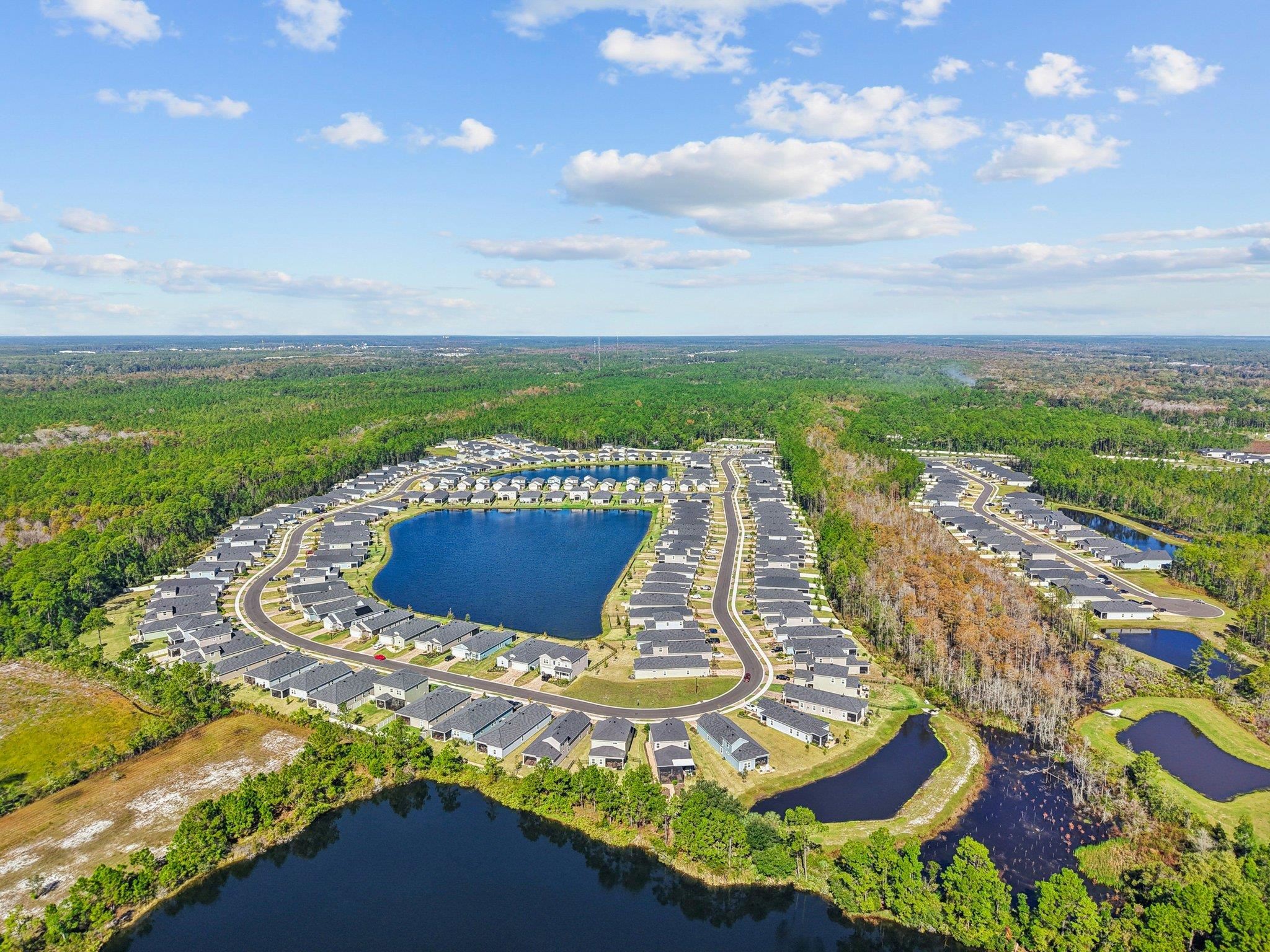 Image 56 of 71 For 428 Lake Sinclair St